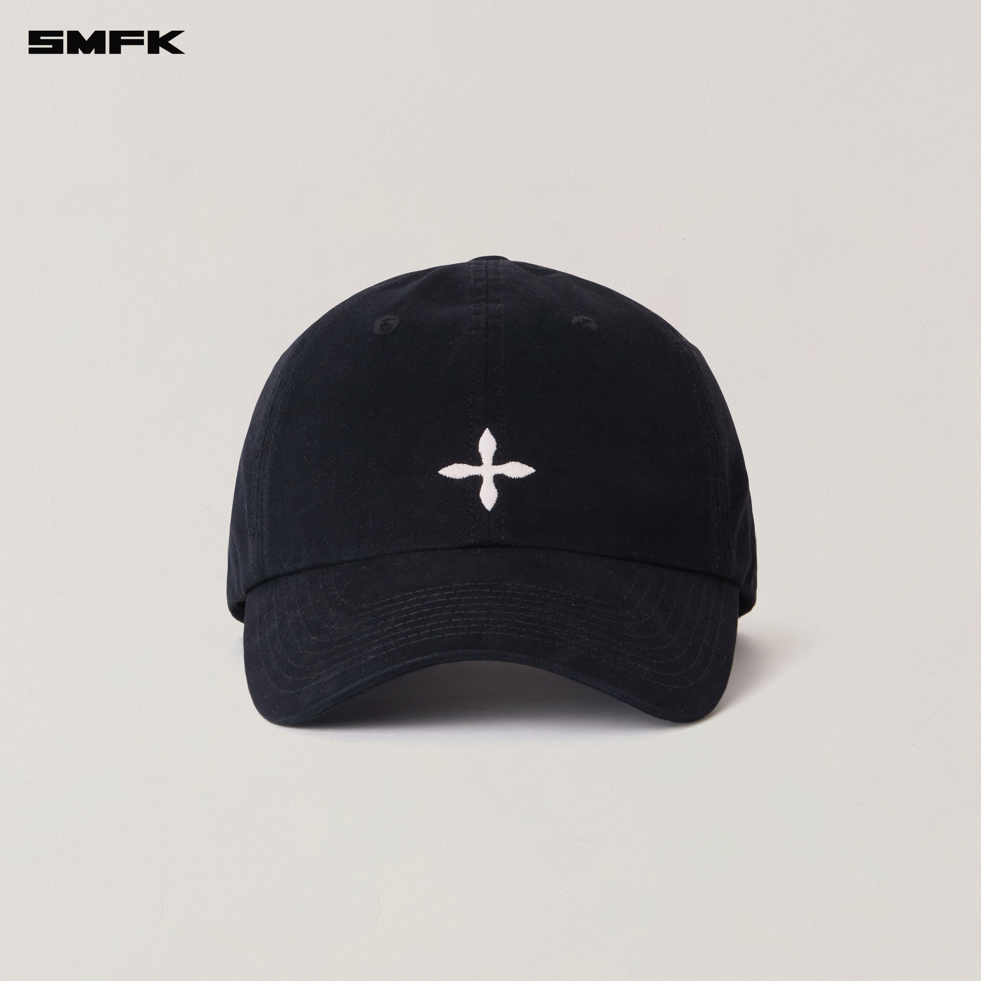 SMFK ブラック キャップ クロスバッジワークベースボールキャップ ウィルダネスブラック – SMFK
