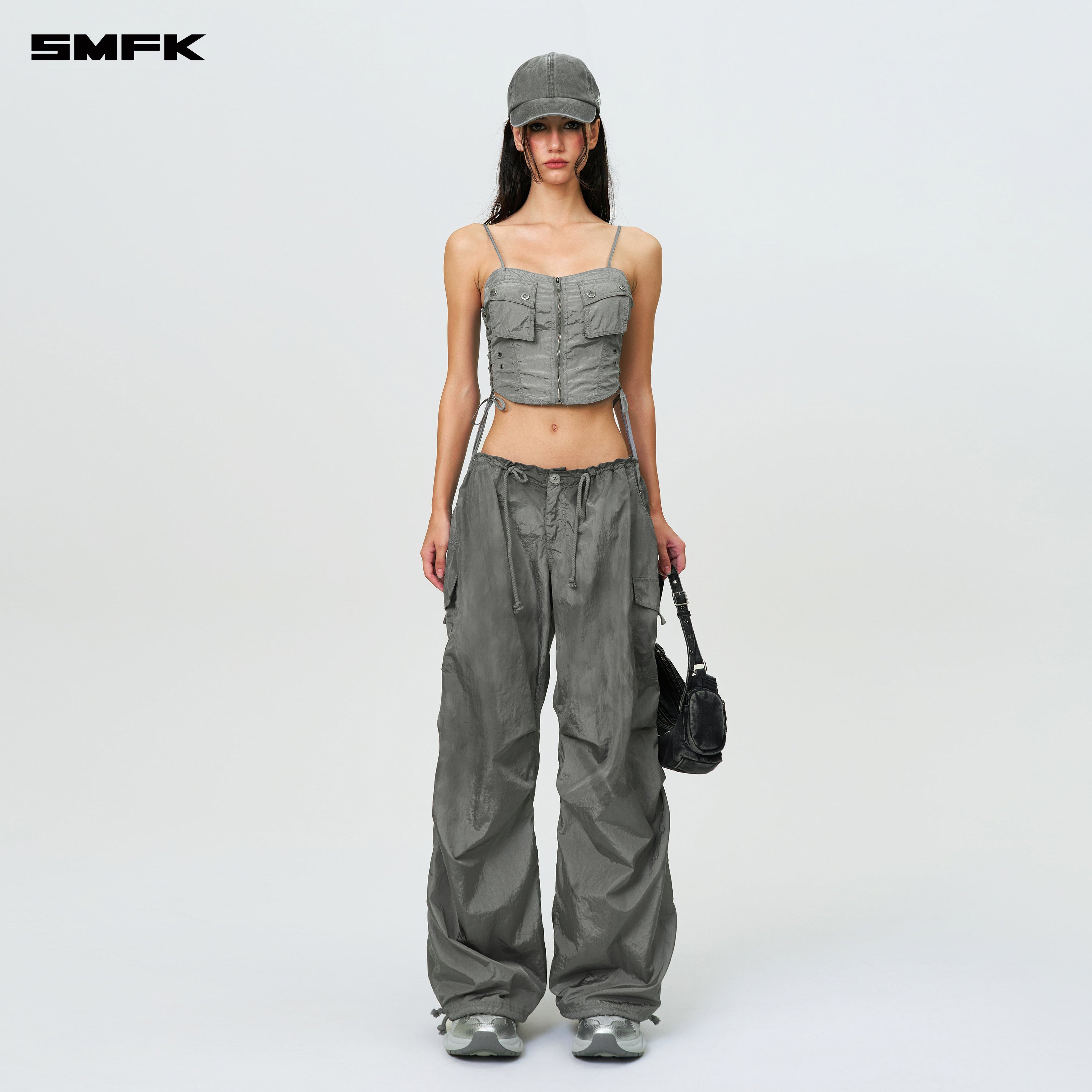 FUTURE ストーム ハンティング ルーズ パラトルーパー パンツ ダークグレー – SMFK Official