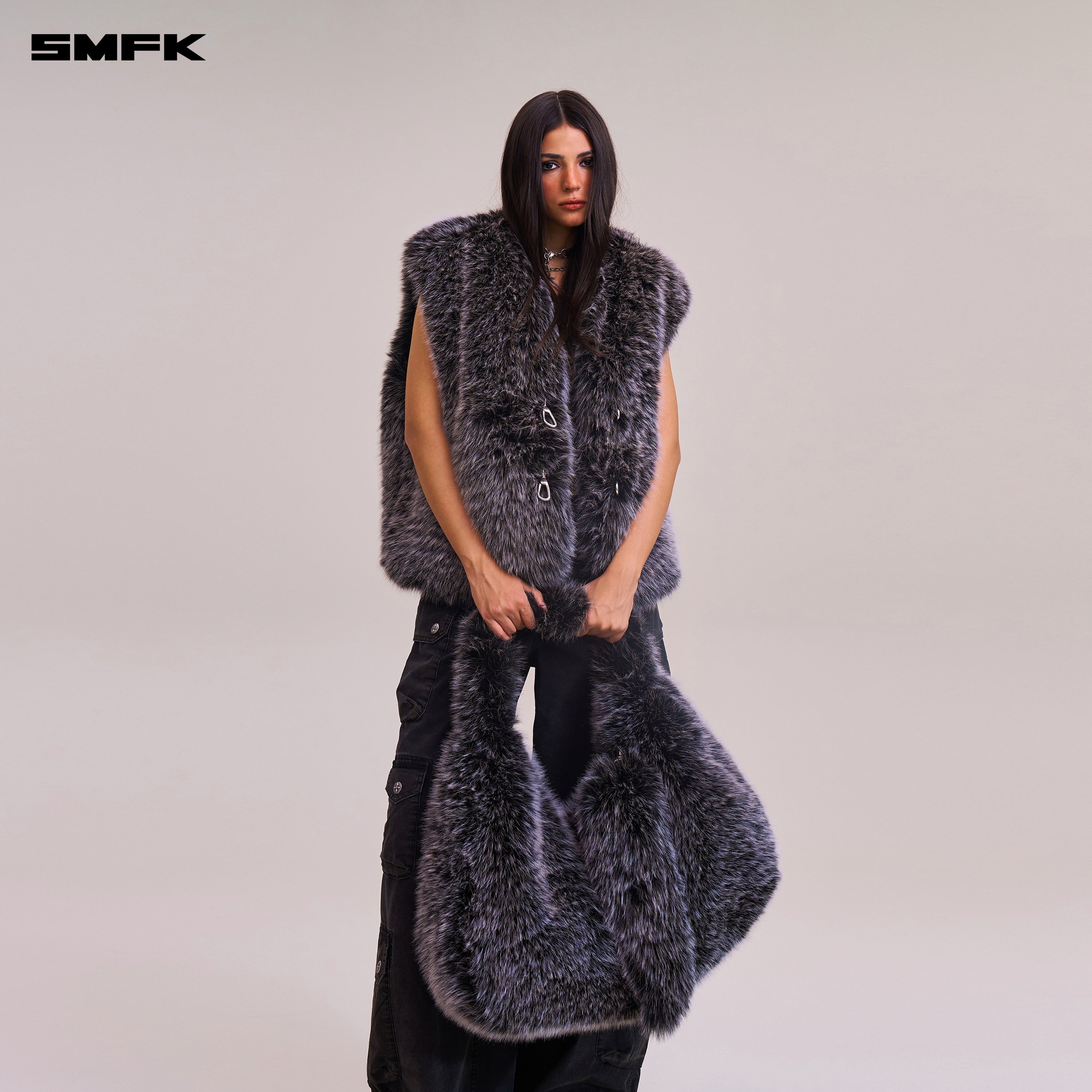 十字架像の石袋/大型銀黒狐