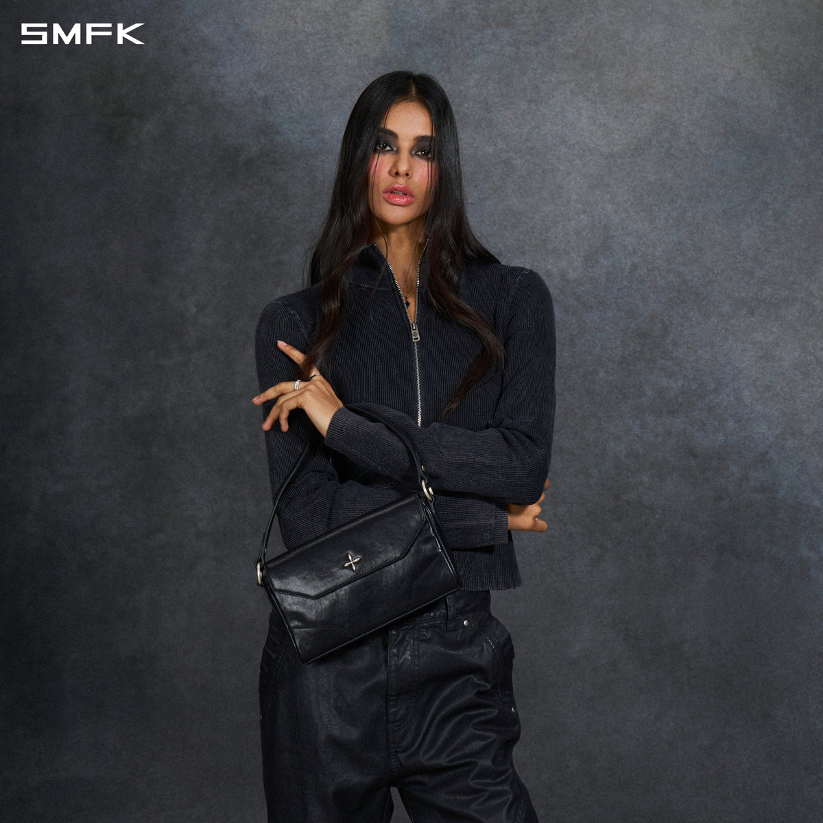 MIRAGE TRAPE LEATHER FLAP SHOULDER BAG/SMALL WILD BLACK