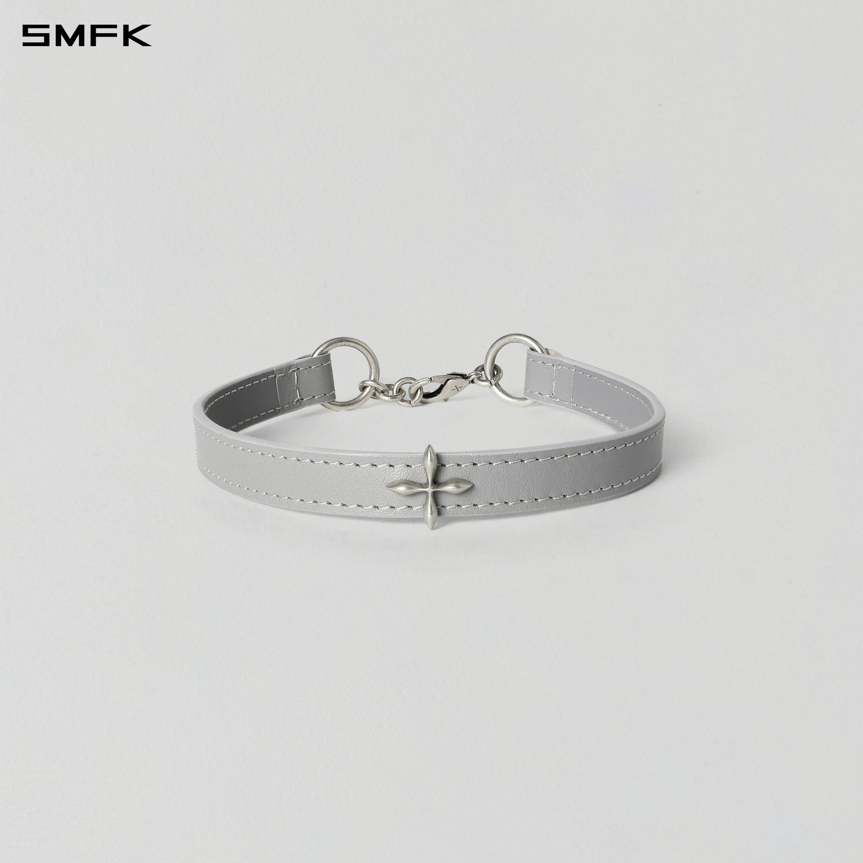 MIRAGE MIRROR LEATHER CHOKER MIST GREY