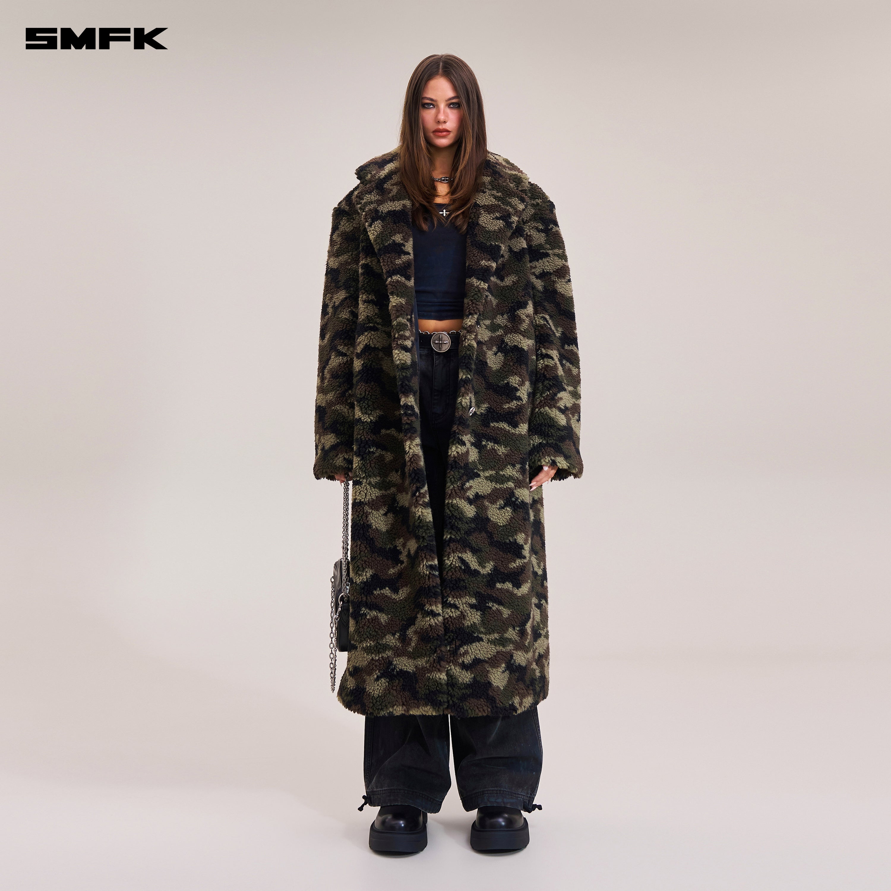 十字架の彫像さまようウールジャカード迷彩ワイドコートランドカモフラージュ