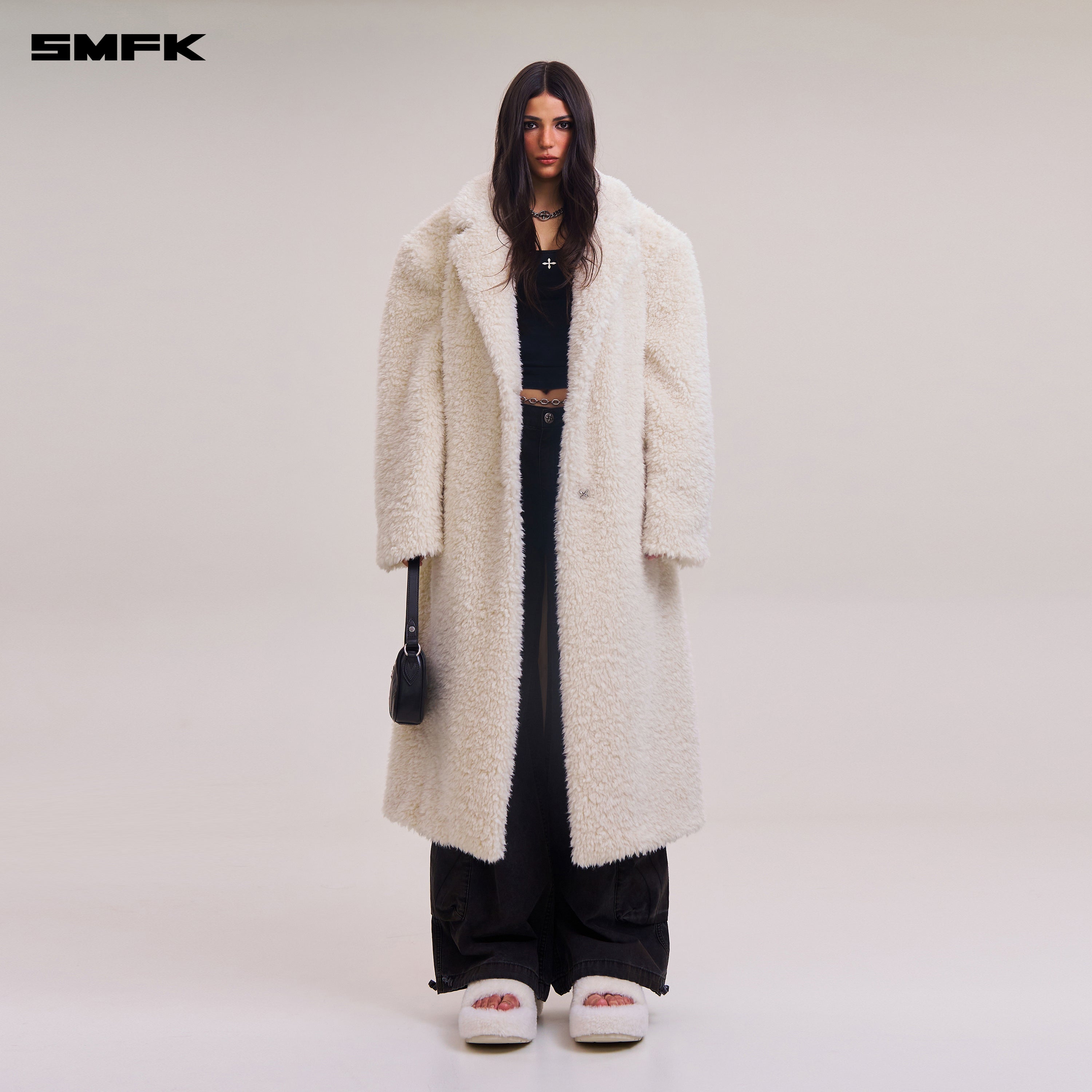 クロススタチューホーボーウールワイドコートウールホワイト