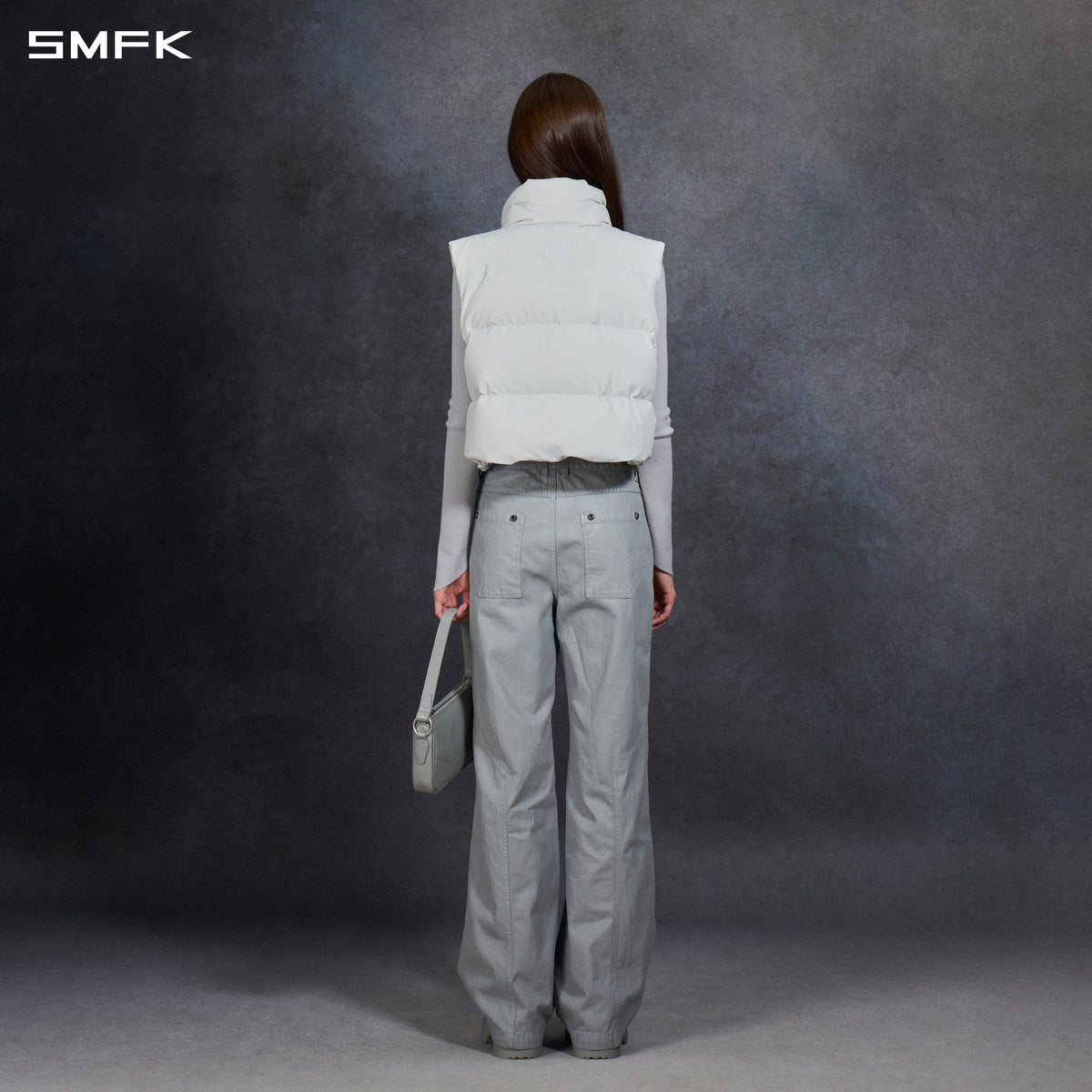 MYTH AEOLUS SHORT DOWN VEST/WHITE DUCK DOWN/W WHITE GREY