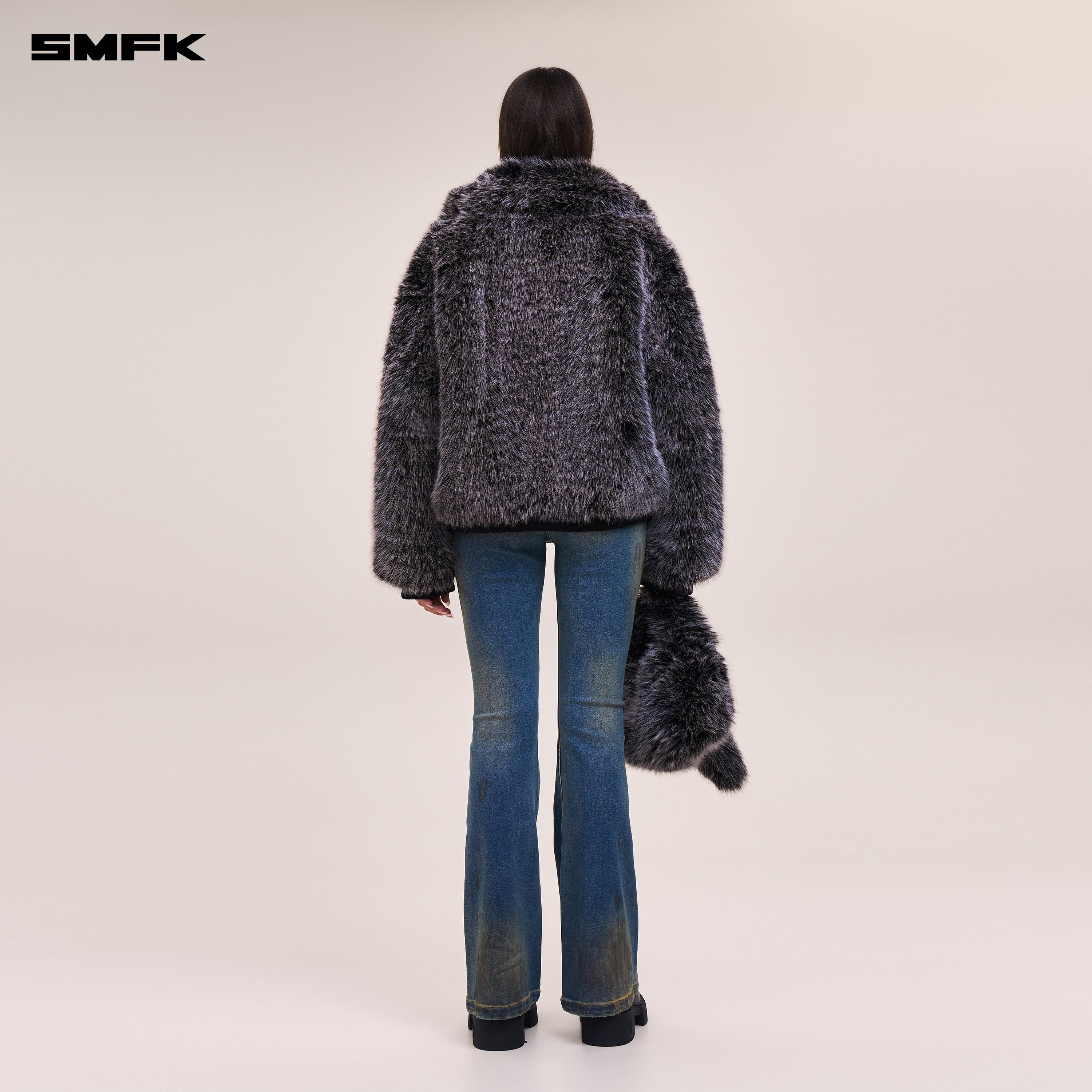 COMPASS MODE WASTELAND ARENA FURRY JACKET SILVER FOX