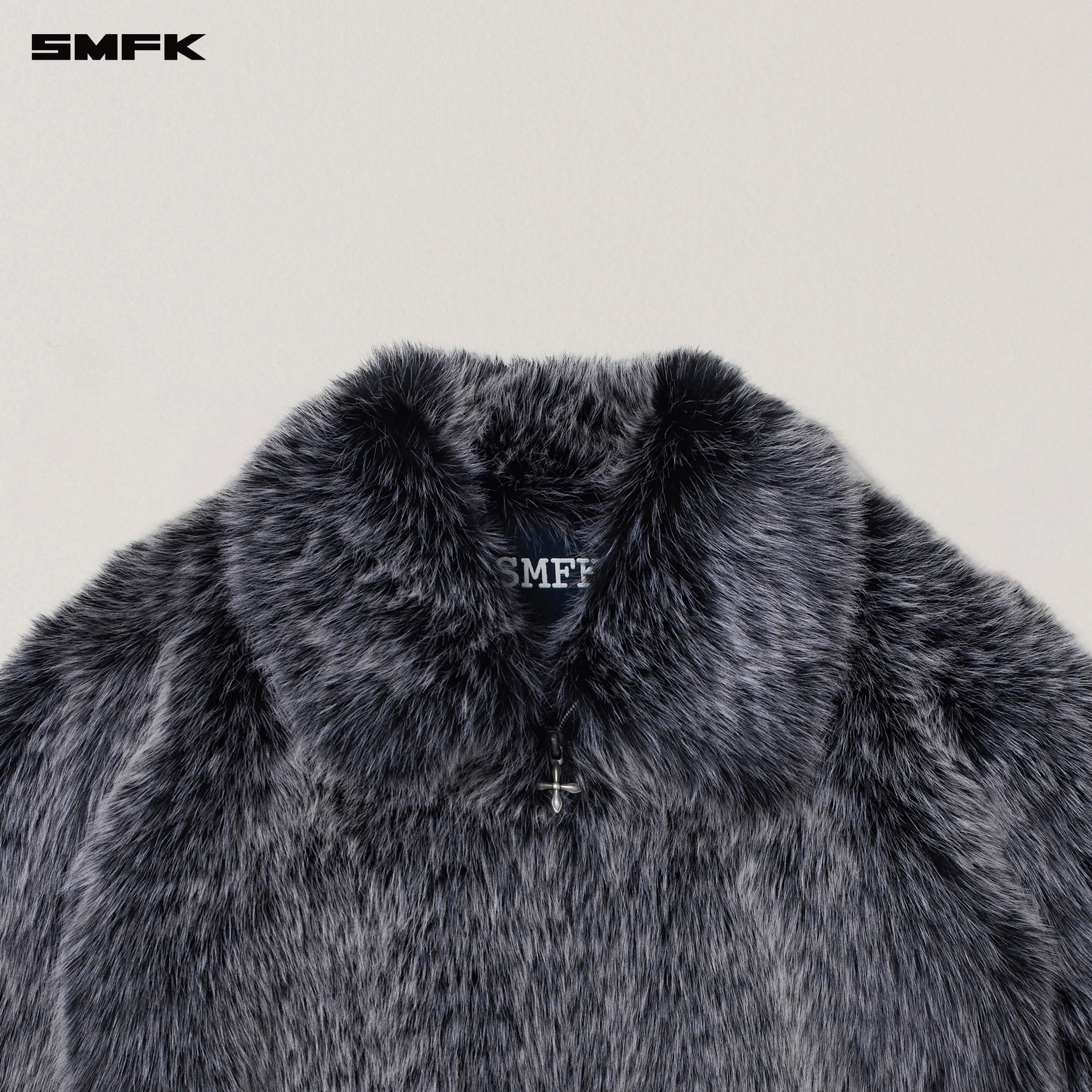 COMPASS MODE WASTELAND ARENA FURRY JACKET SILVER FOX