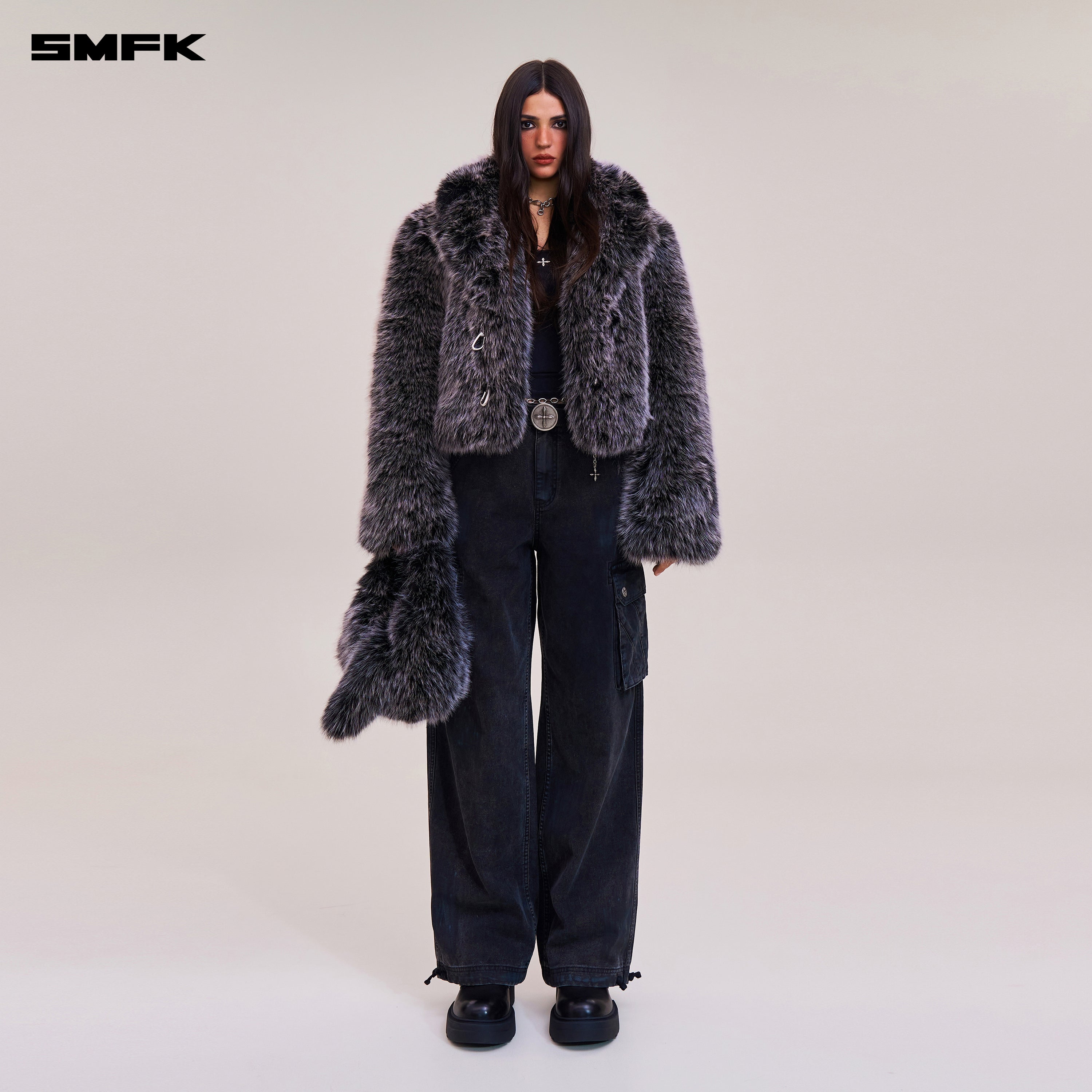 クロススタチュー ウィルダネス ハンティングコート/ショート シルバーブラックフォックス