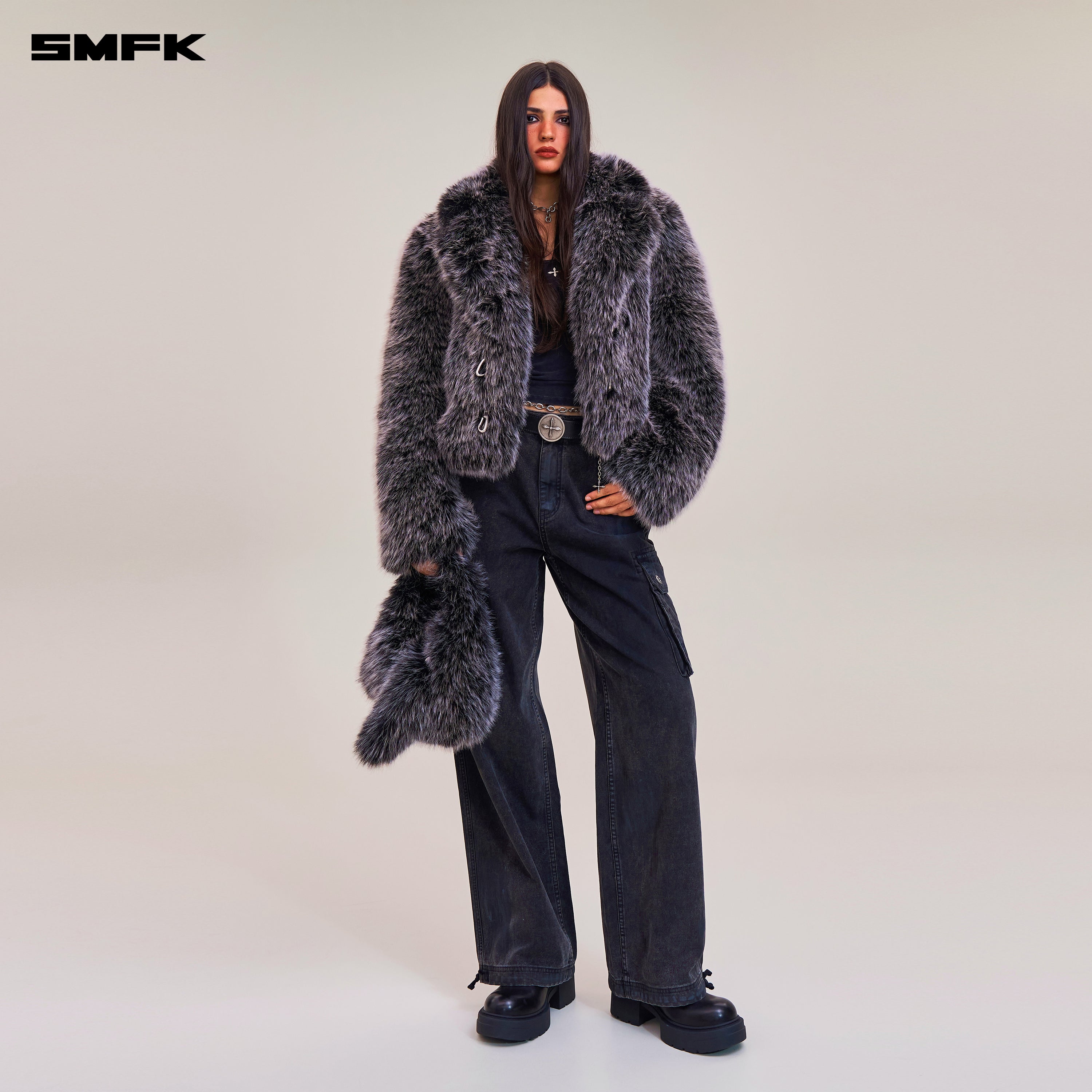 クロススタチュー ウィルダネス ハンティングコート/ショート シルバーブラックフォックス