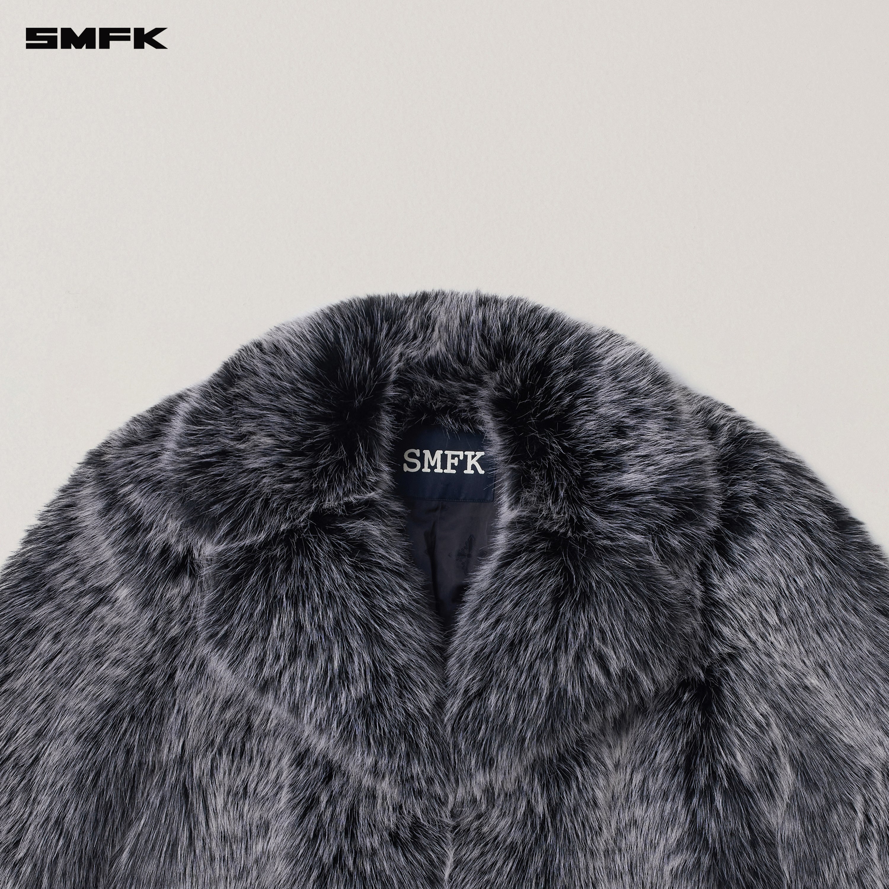 クロススタチュー ウィルダネス ハンティングコート/ショート シルバーブラックフォックス