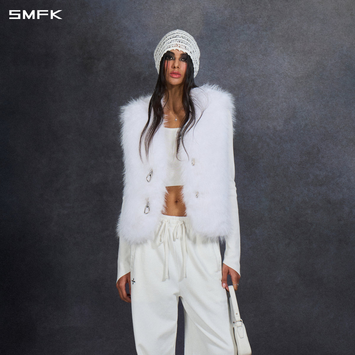 PERMANENT MUSE FAUX FUR VEST/POLYESTER/U CLOUD WHITE