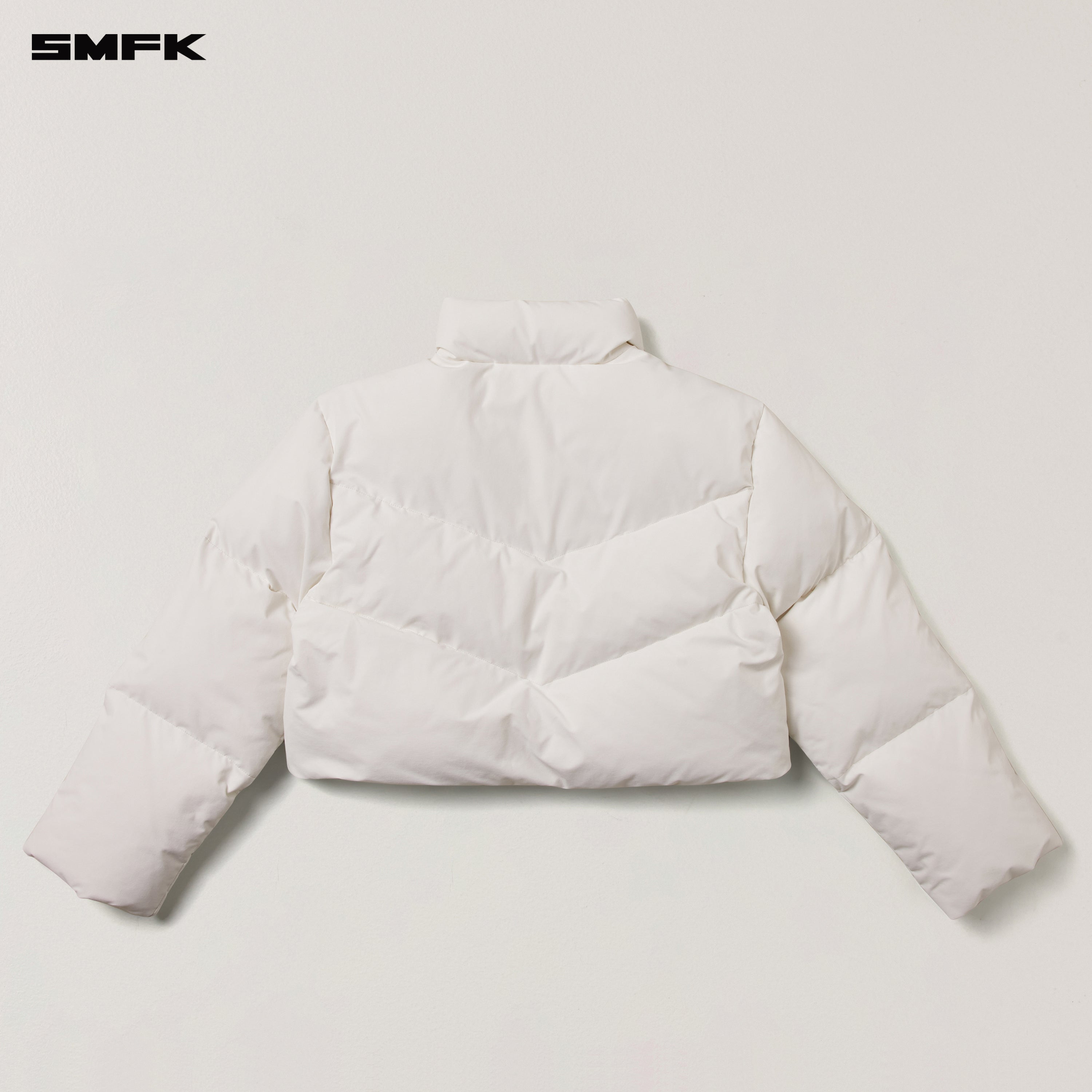 クロススタチュー ウィルダネス ハンティング ショートダウンジャケット スノーマウンテン ホワイト