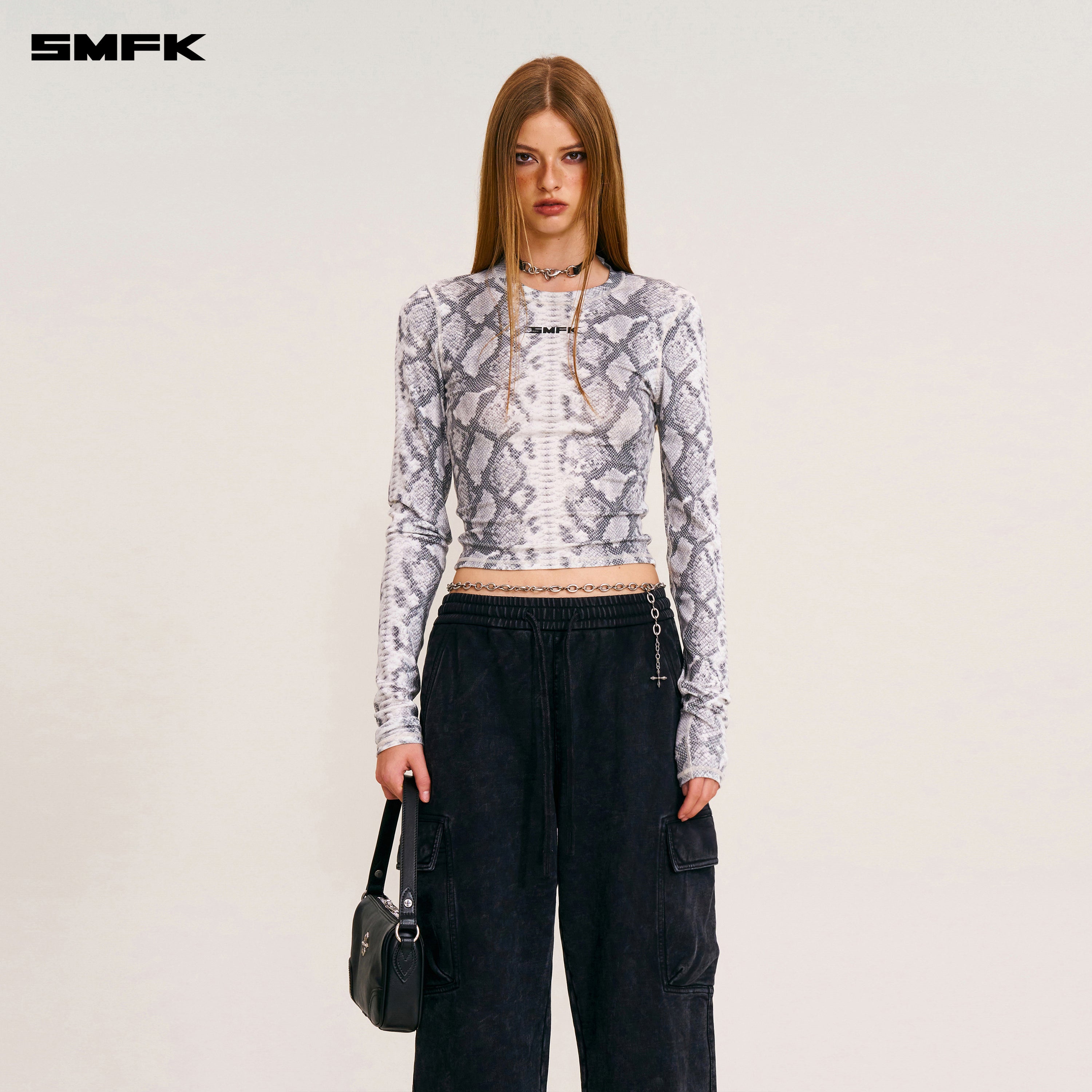 FUTURE MIRAGE ファントムカモフラージュ スポーツトップ（白蛇柄）