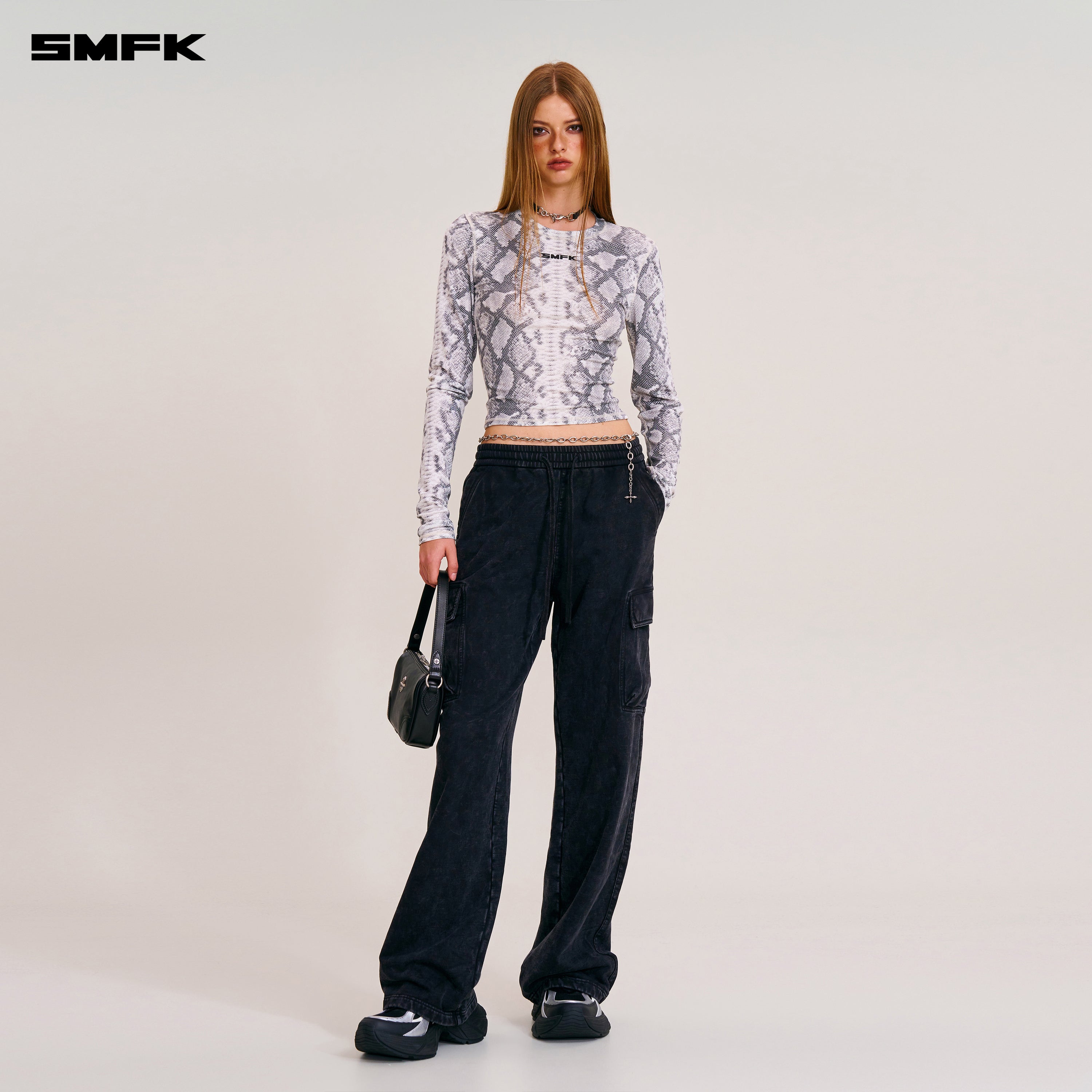 FUTURE MIRAGE ファントムカモフラージュ スポーツトップ（白蛇柄）