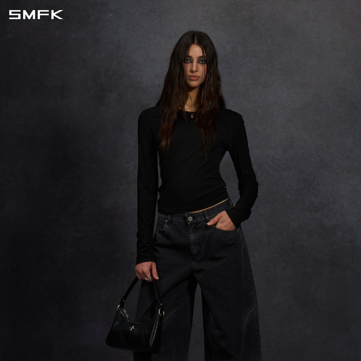 PERMANENT MUSE SLIM PULLOVER/ACETATE WILD BLACK