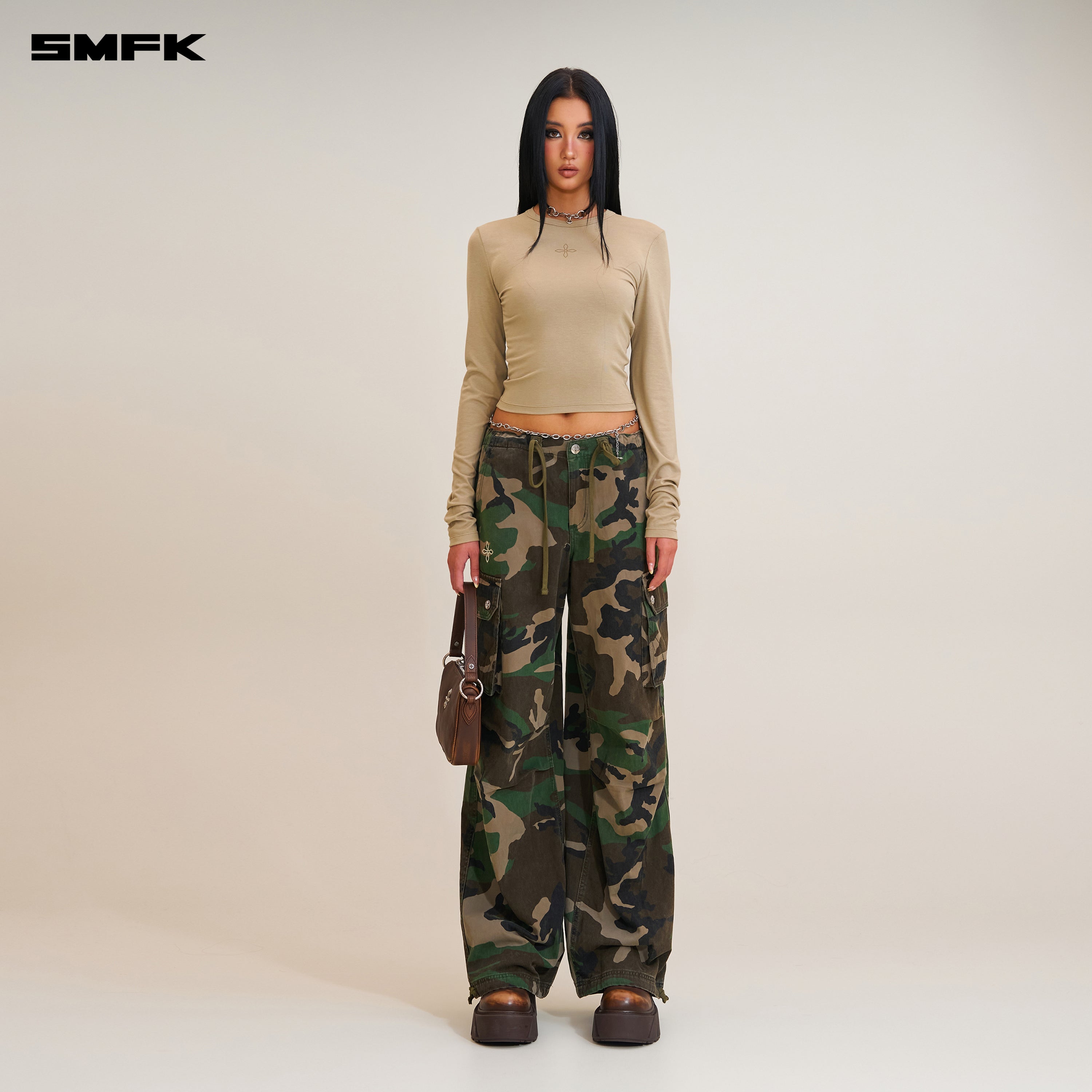 COMPASS STAMP Slim-fit SPORTS PULLOVER SHADOW GREEN