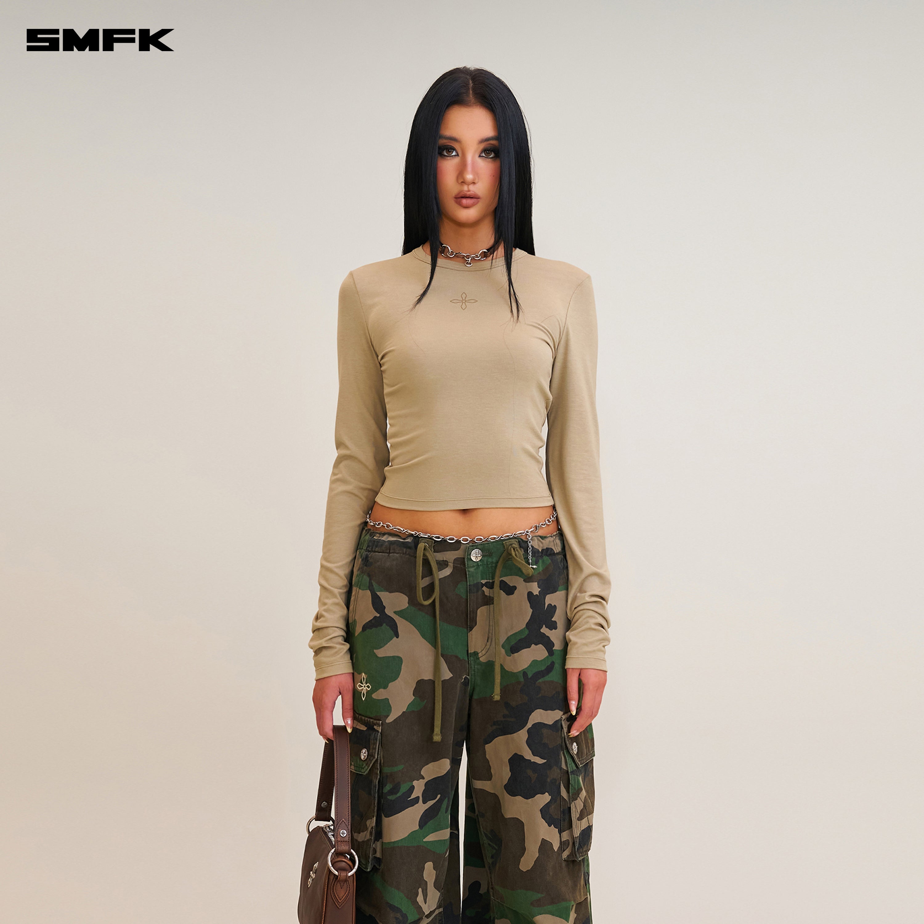 COMPASS STAMP Slim-fit SPORTS PULLOVER SHADOW GREEN