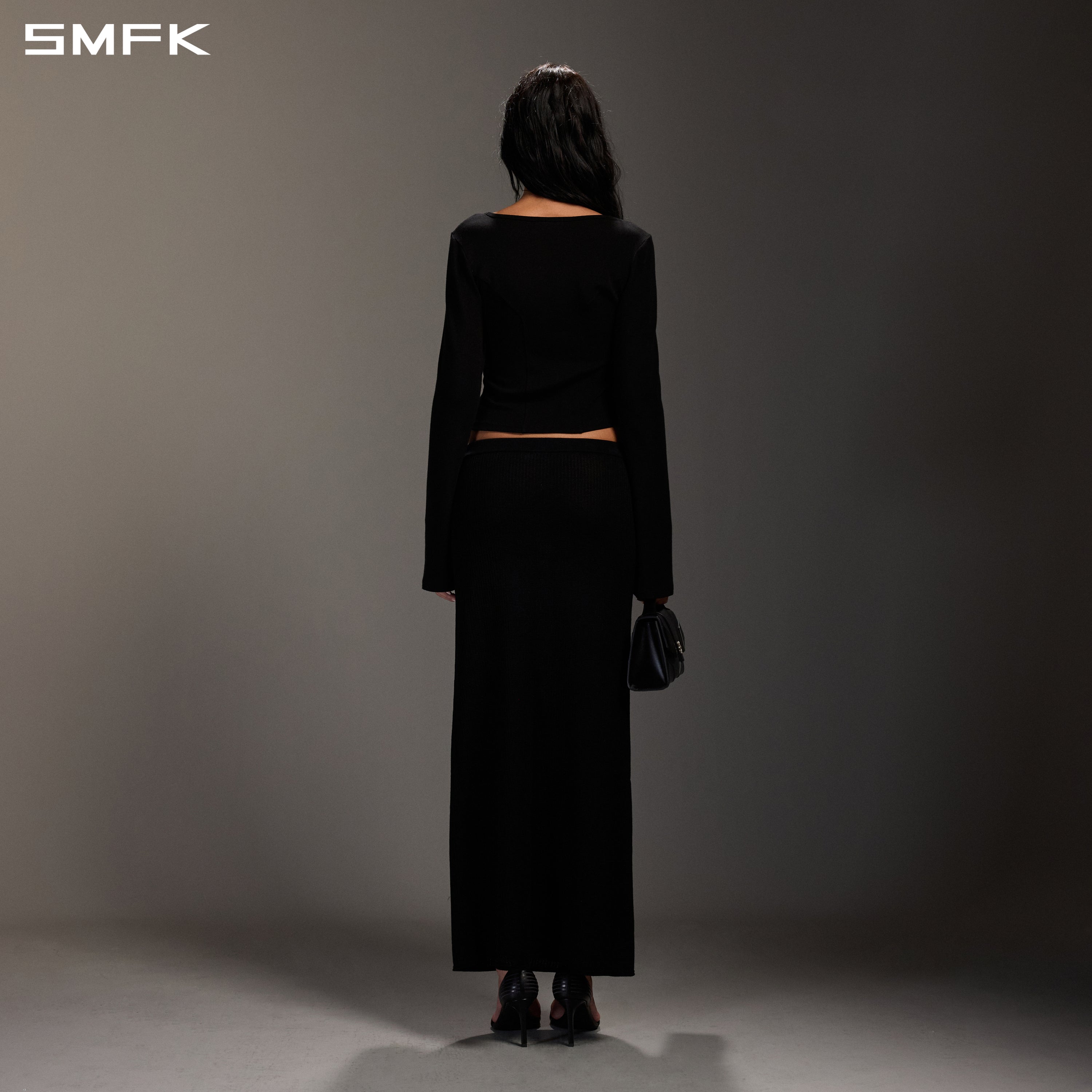INFINITY LOOP SLIM PULLOVER/LENZING TENCEL+WOOL MIDNIGHT BLACK