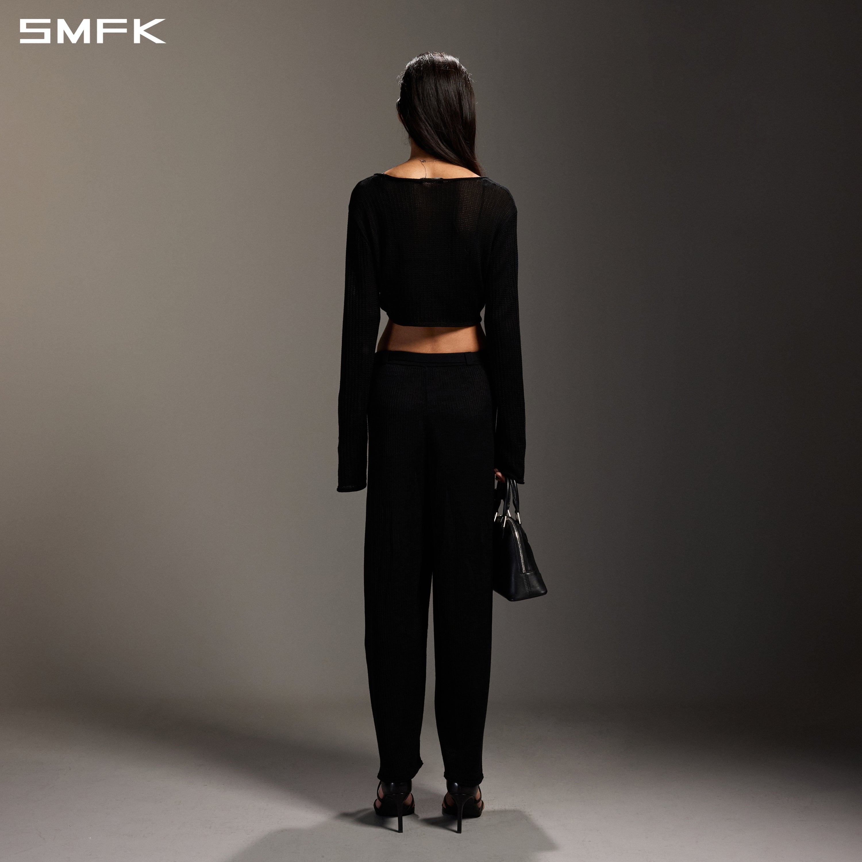 MYTH SEER CHAIN SHORT KNIT PULLOVER/TENCEL+SILK WILD BLACK