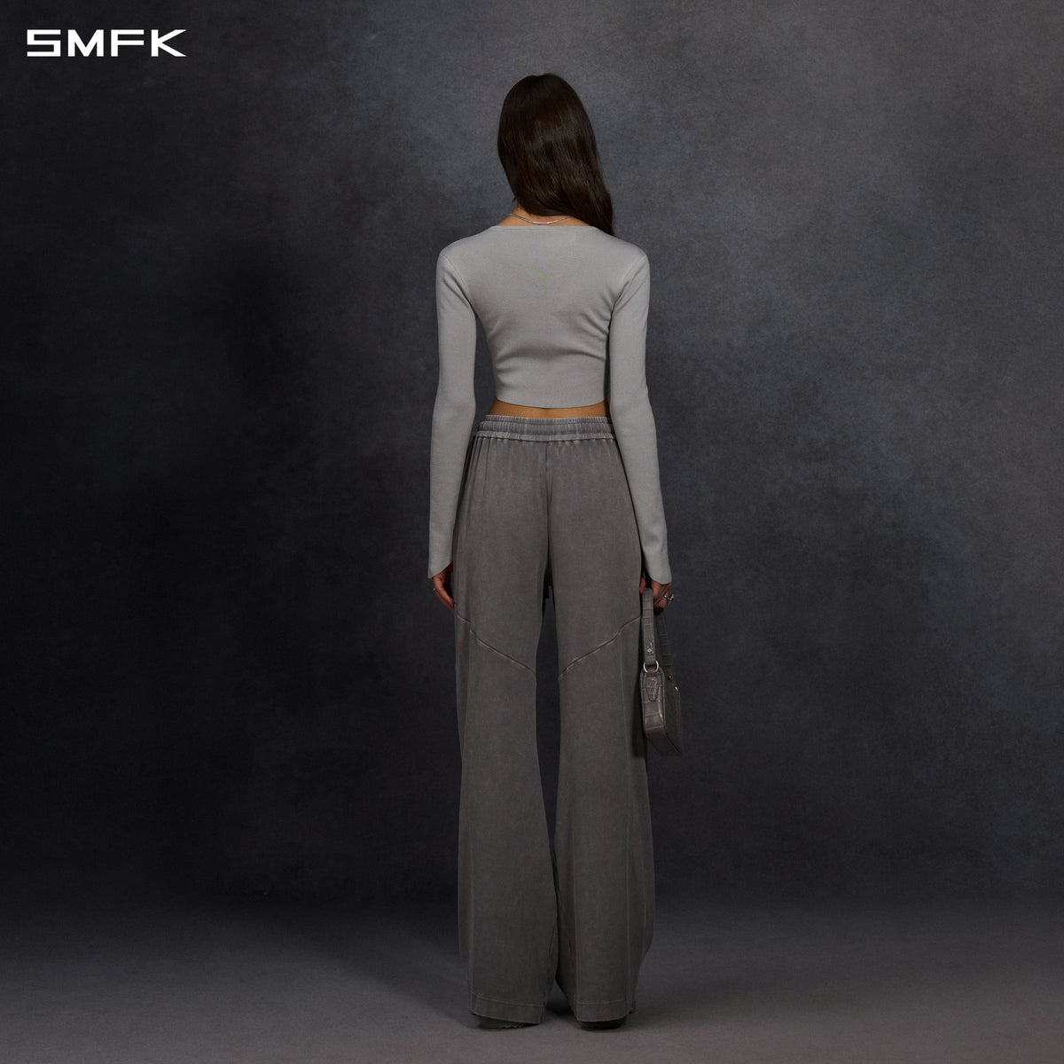 MYTH SIREN EVENING SHORT KNIT PULLOVER/TENCEL+SILK GLACIER GREY