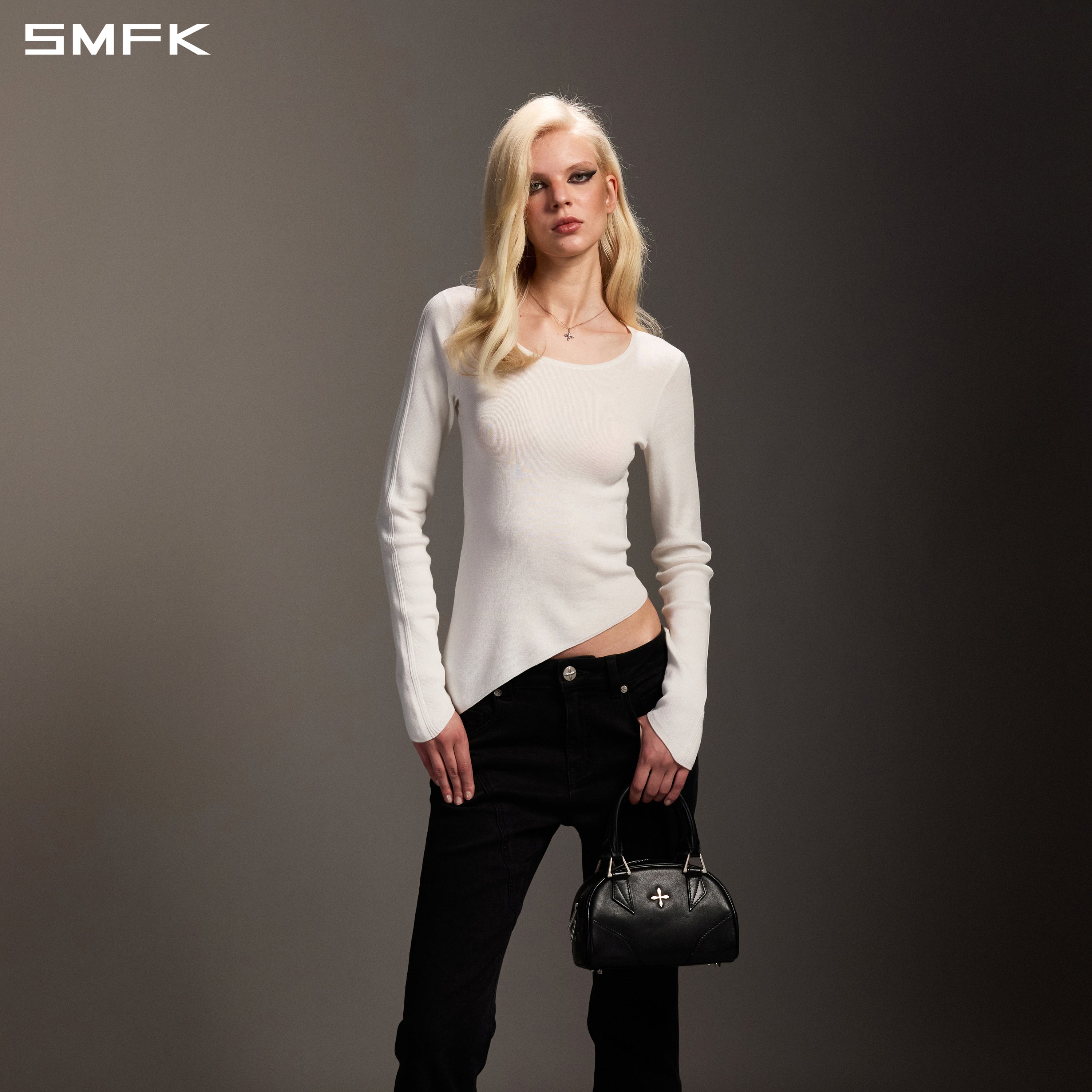 MYTH AEOLUS ASYMMETRY SLIM KNIT PULLOVER/TENCEL+SILK CLOUD WHITE