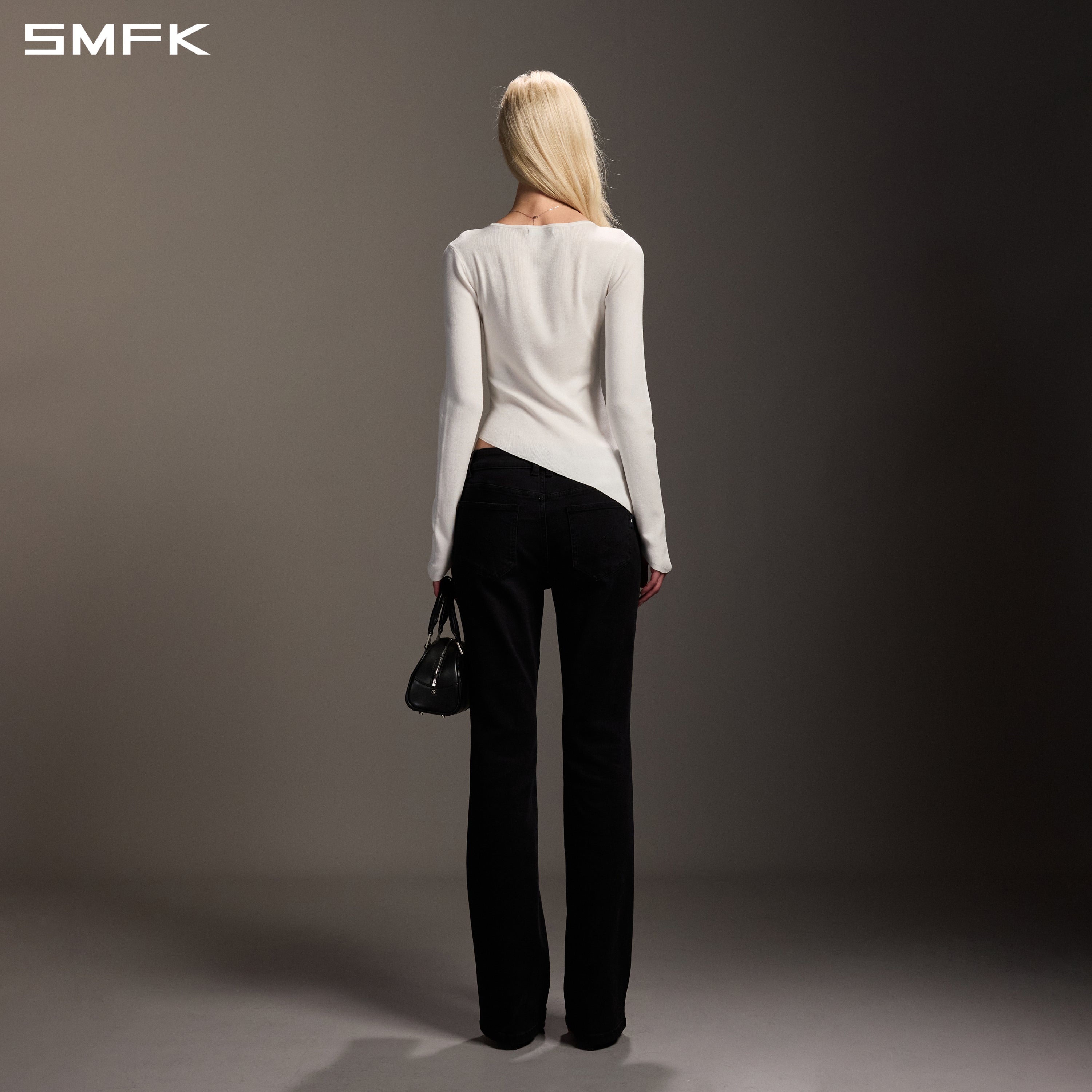 MYTH AEOLUS ASYMMETRY SLIM KNIT PULLOVER/TENCEL+SILK CLOUD WHITE