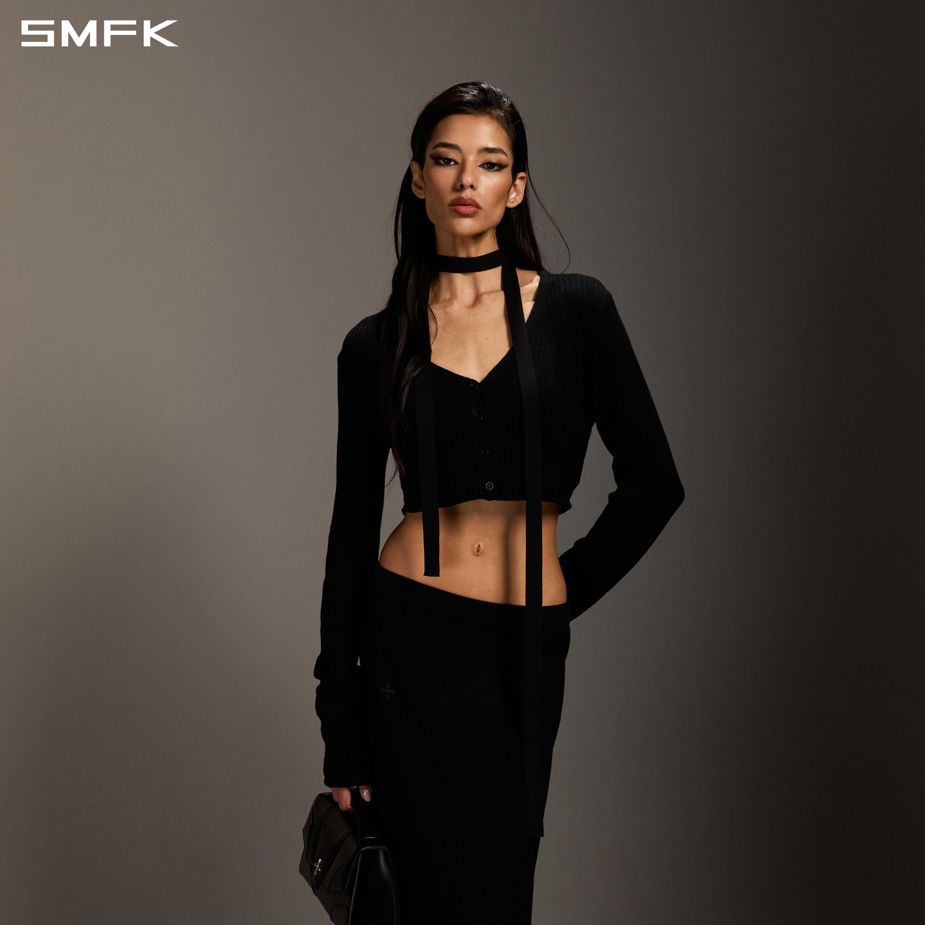 MYTH SIREN SHORT KNIT CARDIGAN/TENCEL+SILK WILD BLACK