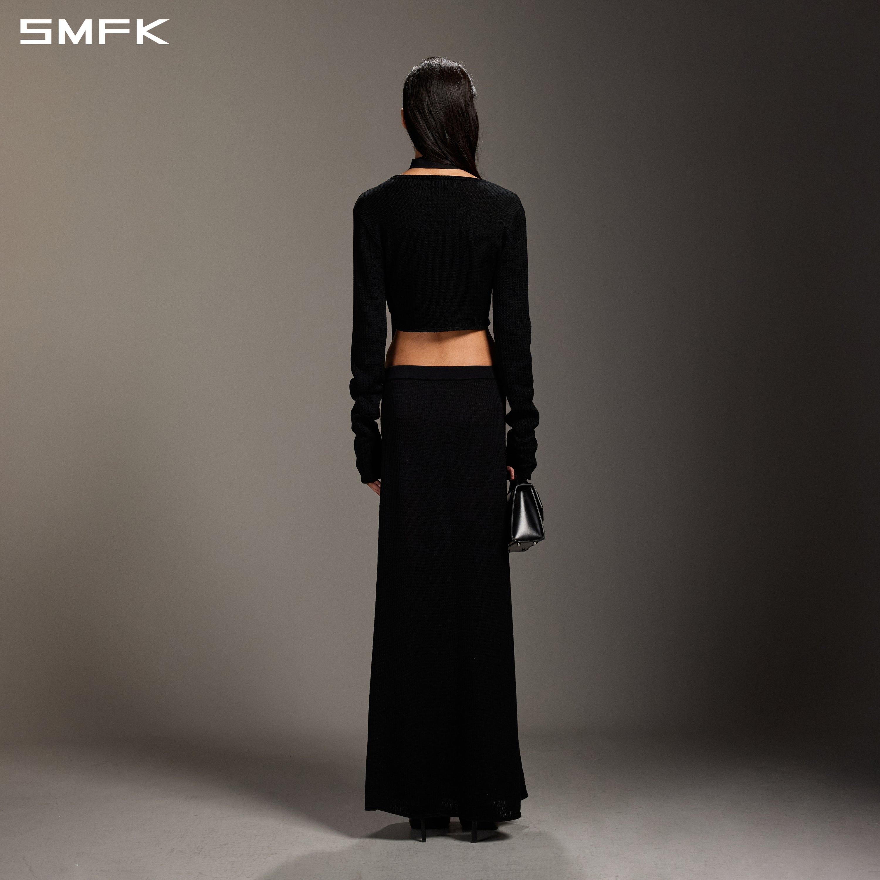 MYTH SIREN SHORT KNIT CARDIGAN/TENCEL+SILK WILD BLACK