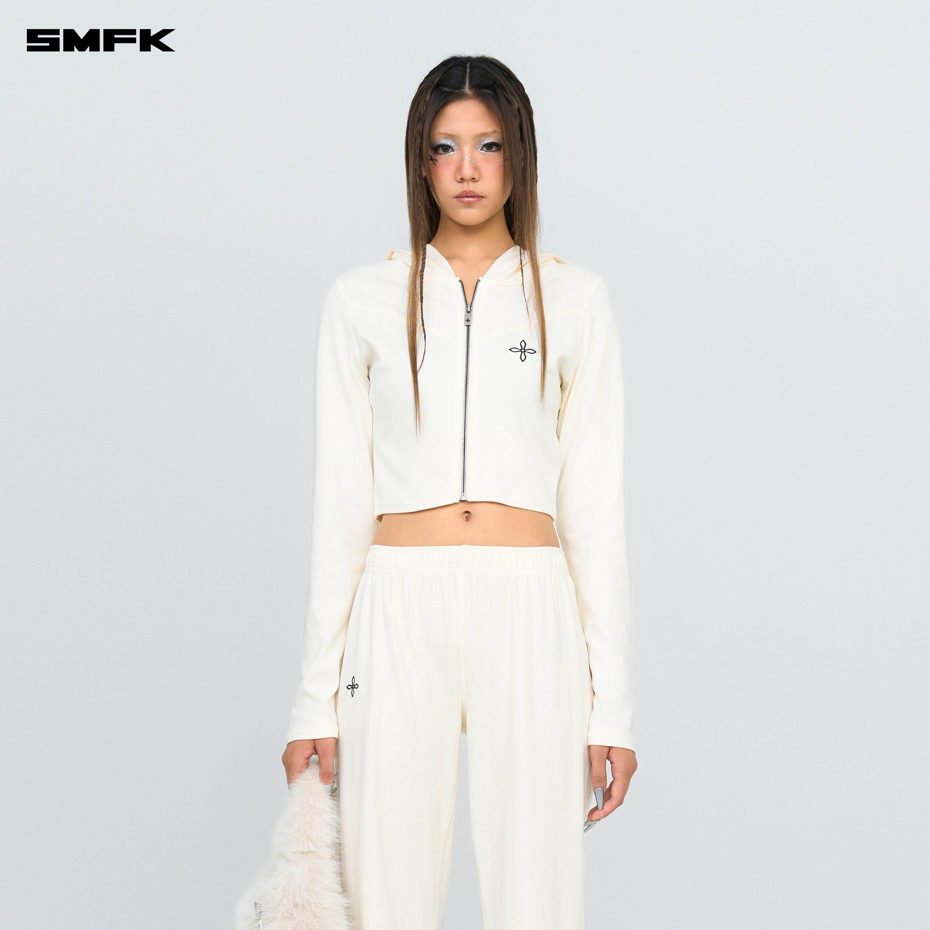 Compass Rove Jogging Sport Suit In White