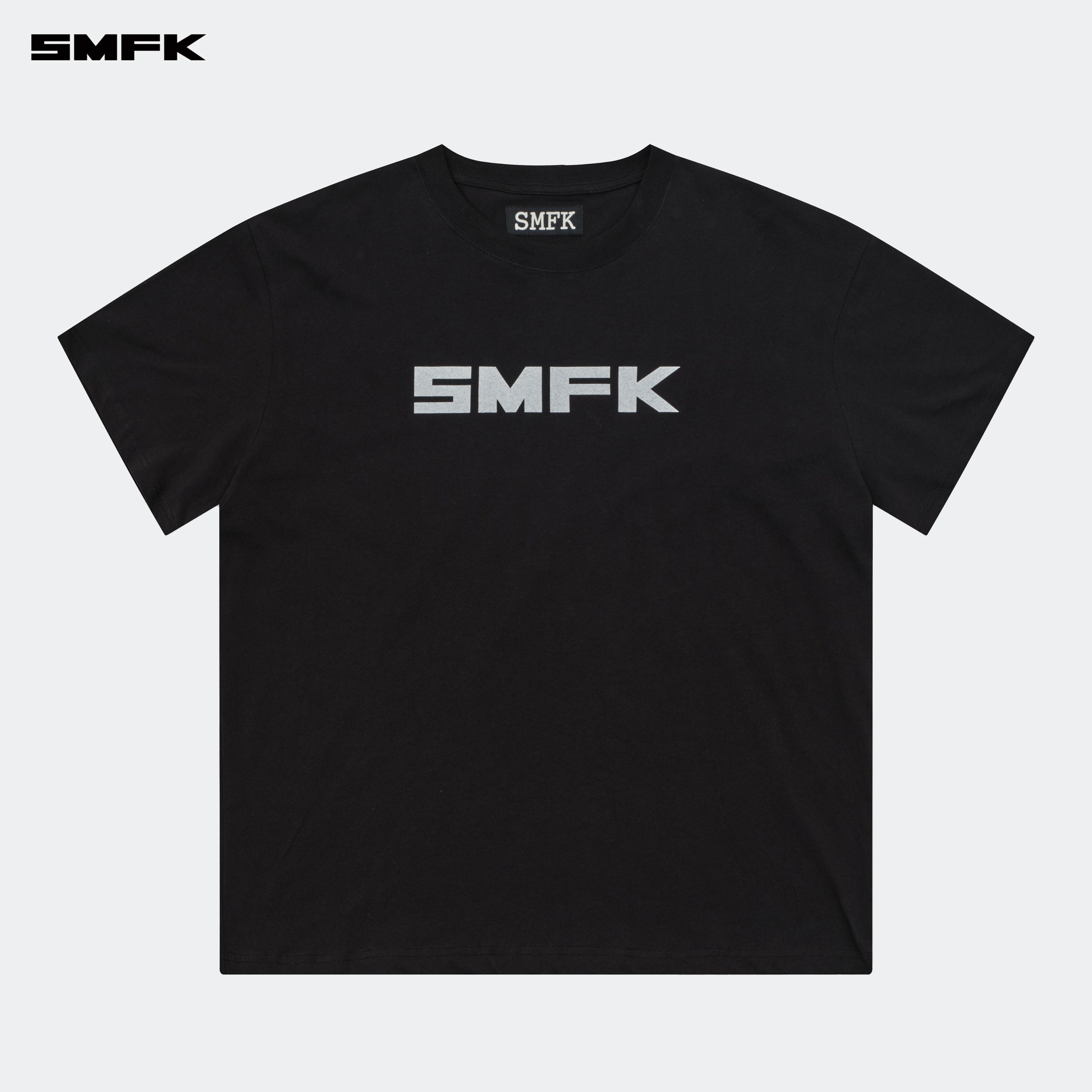 FUTURE SMFK 로고 스탠다드 루즈 티셔츠 블랙