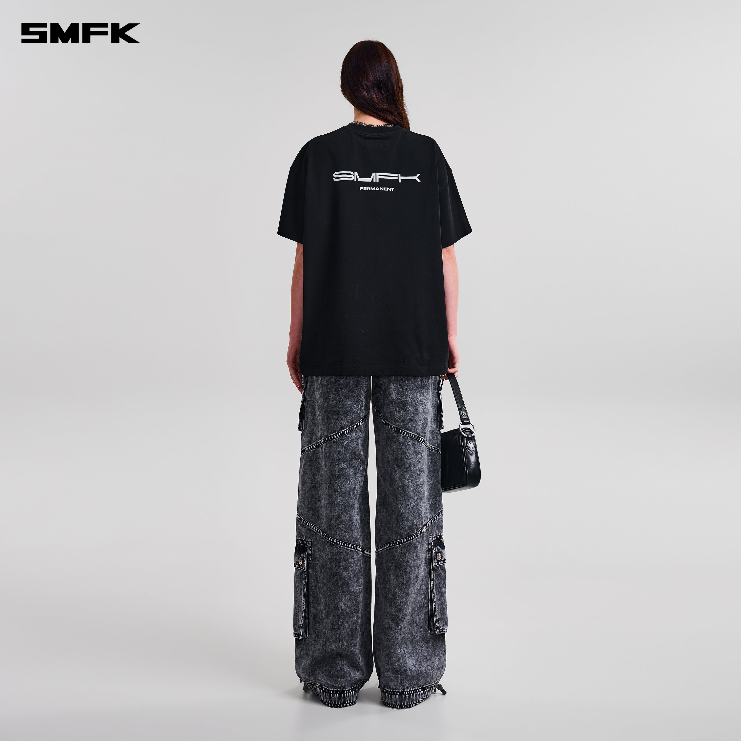 COMPASS MODE MASSIVE TEE-MAGNOLIA/COTTON WILD BLACK