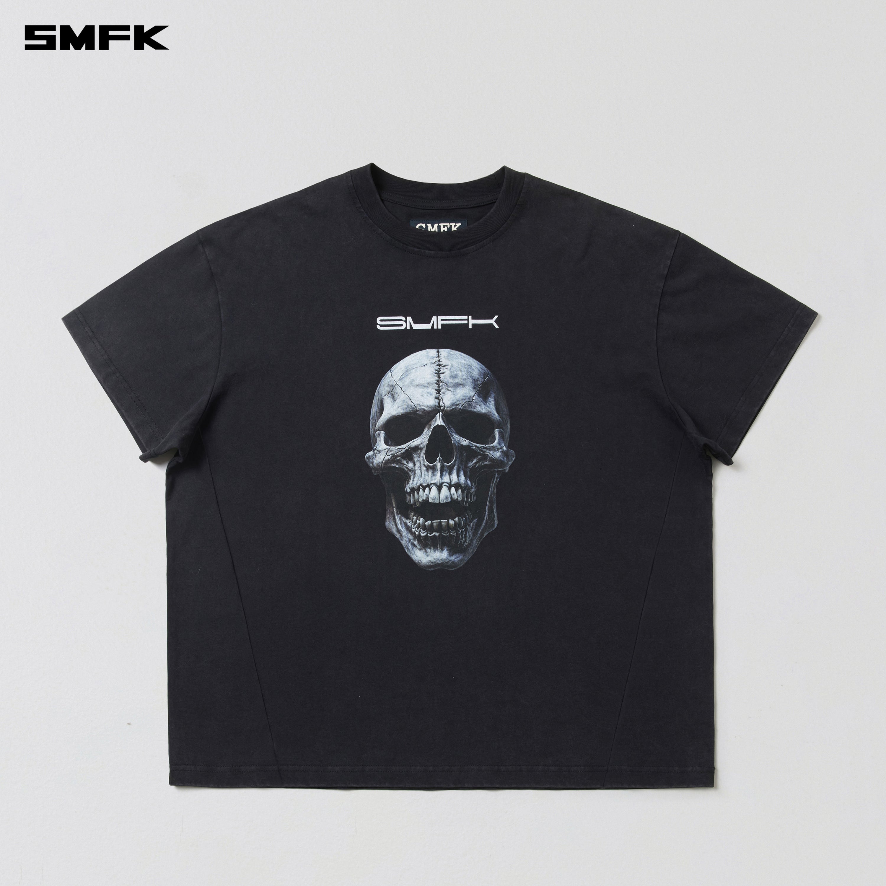 COMPASS MODE MASSIVE TEE-PERMANENT/COTTON WILD BLACK