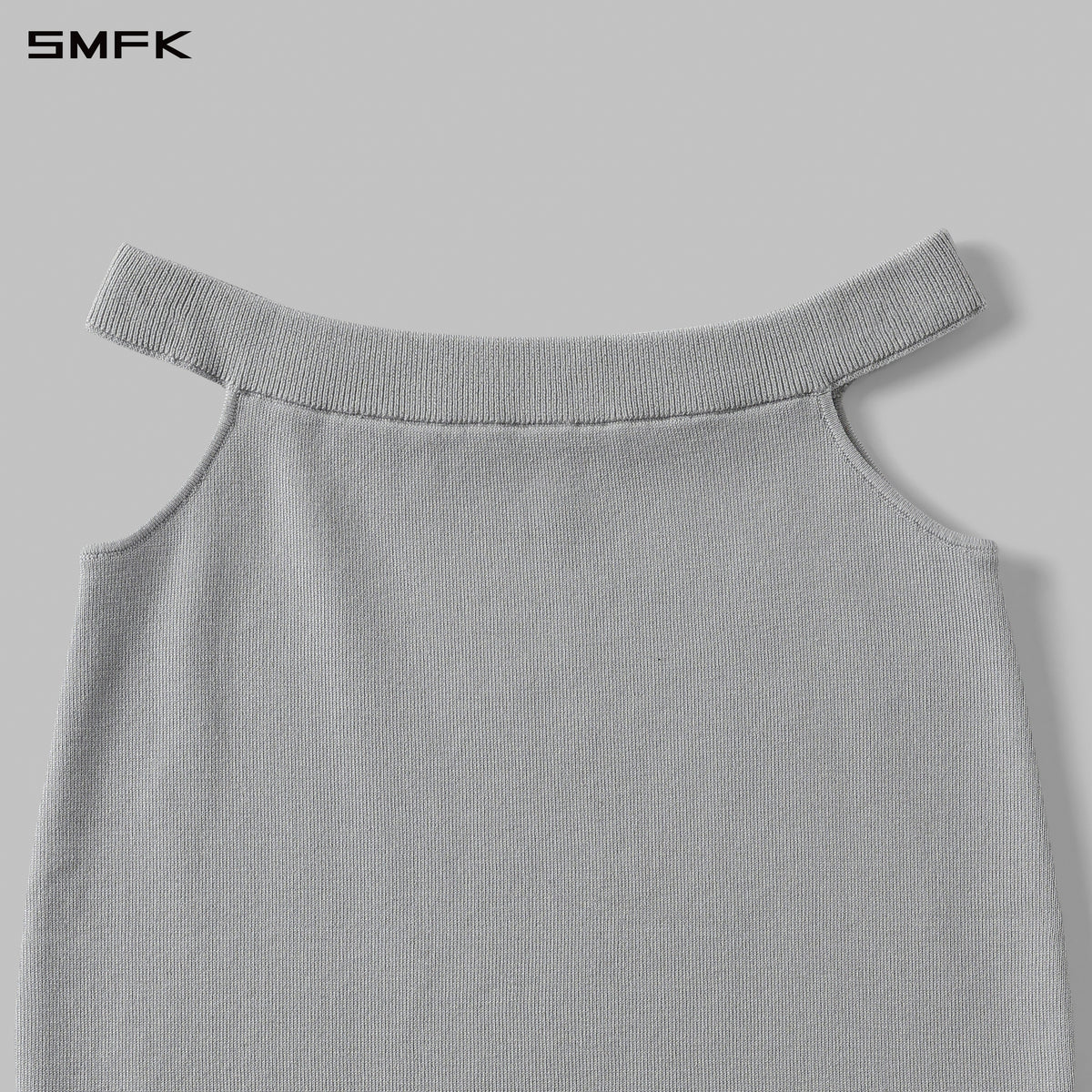 MYTH SIREN HIGH COLLAR EVENING KNIT DRESS/LENZING TENCEL+SILK+COTTON GLACIER GREY