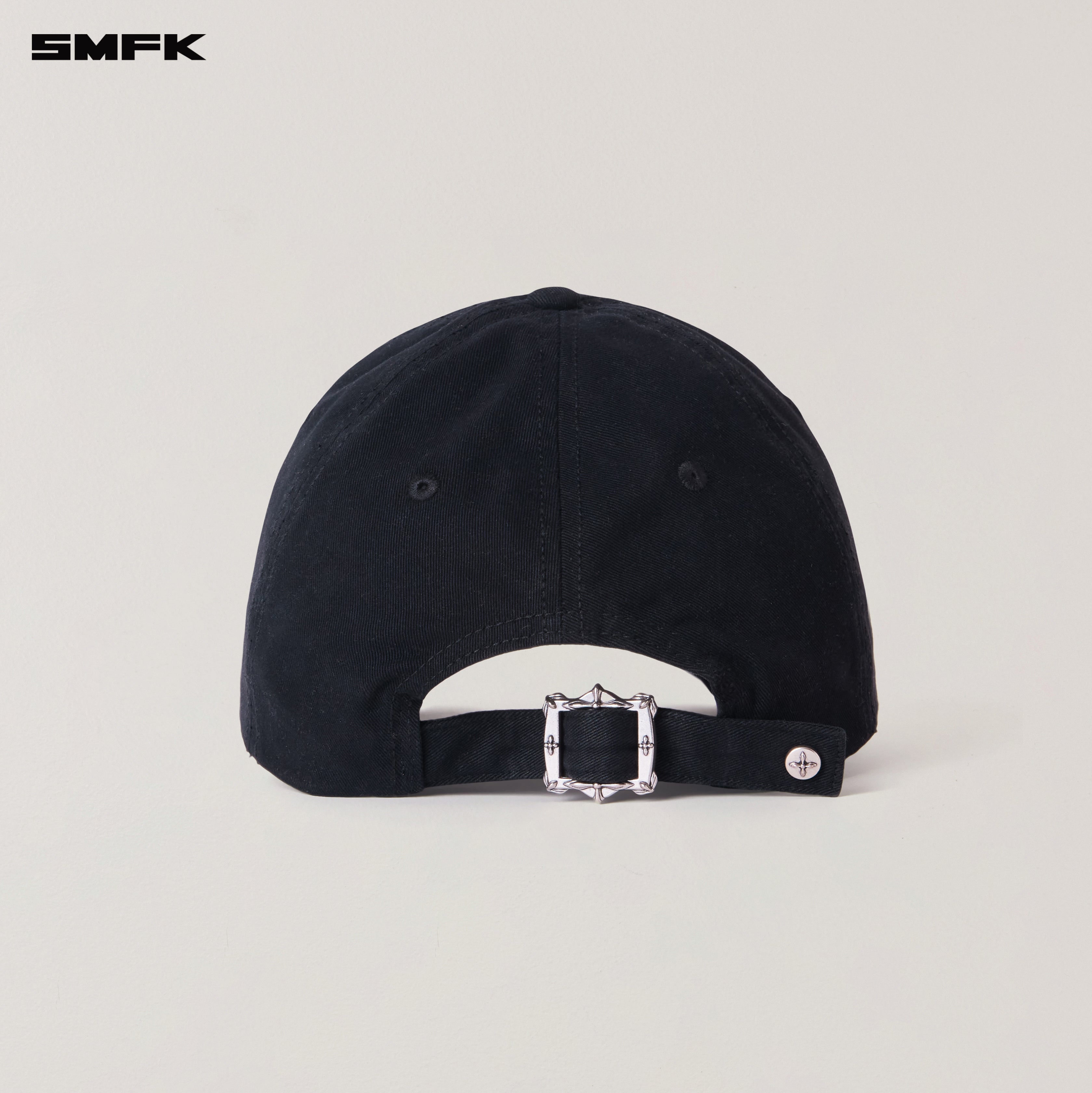 クロスバッジワークベースボールキャップ ウィルダネスブラック – SMFK