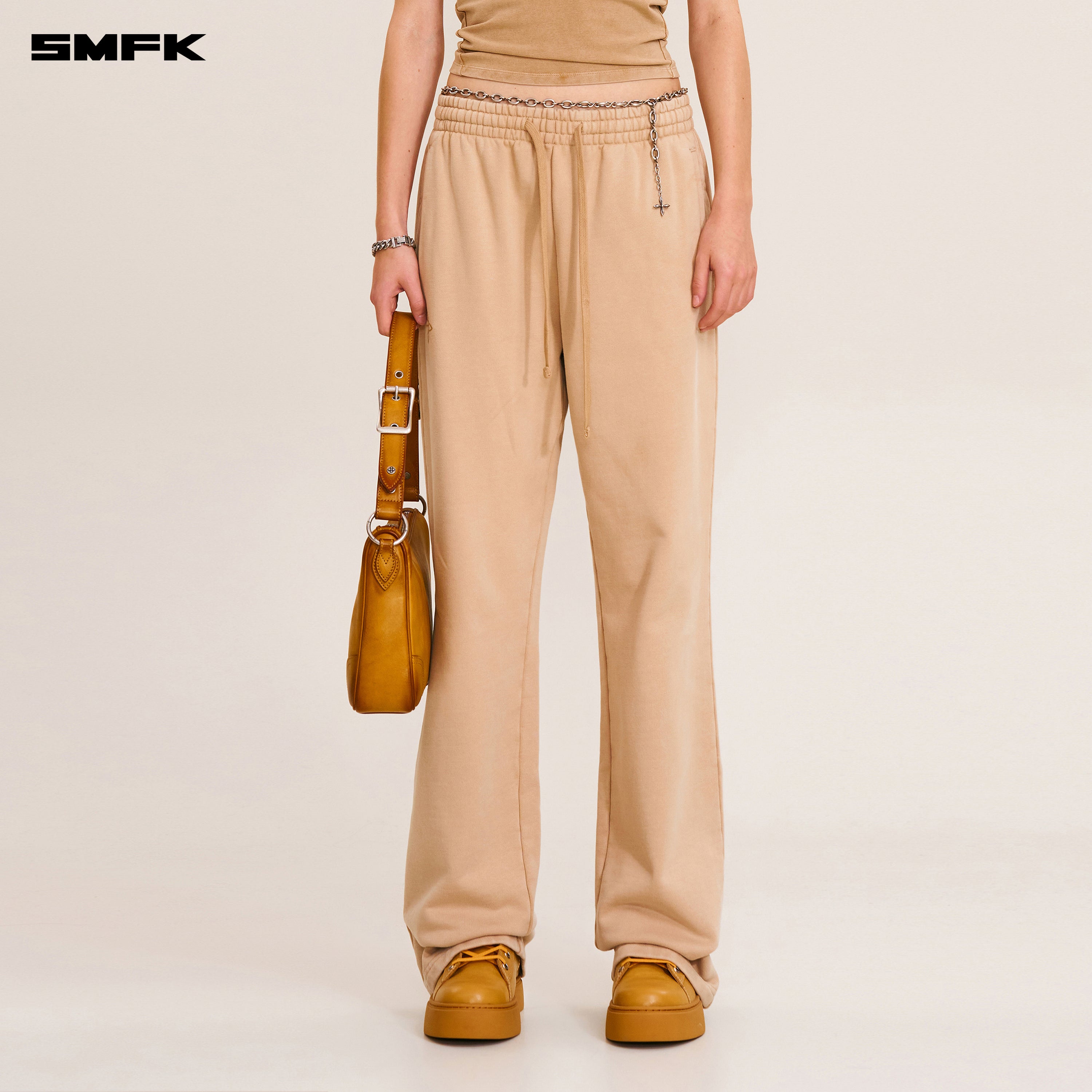 COMPASS MODE STRAIGHT SPORTS PANTS SAND