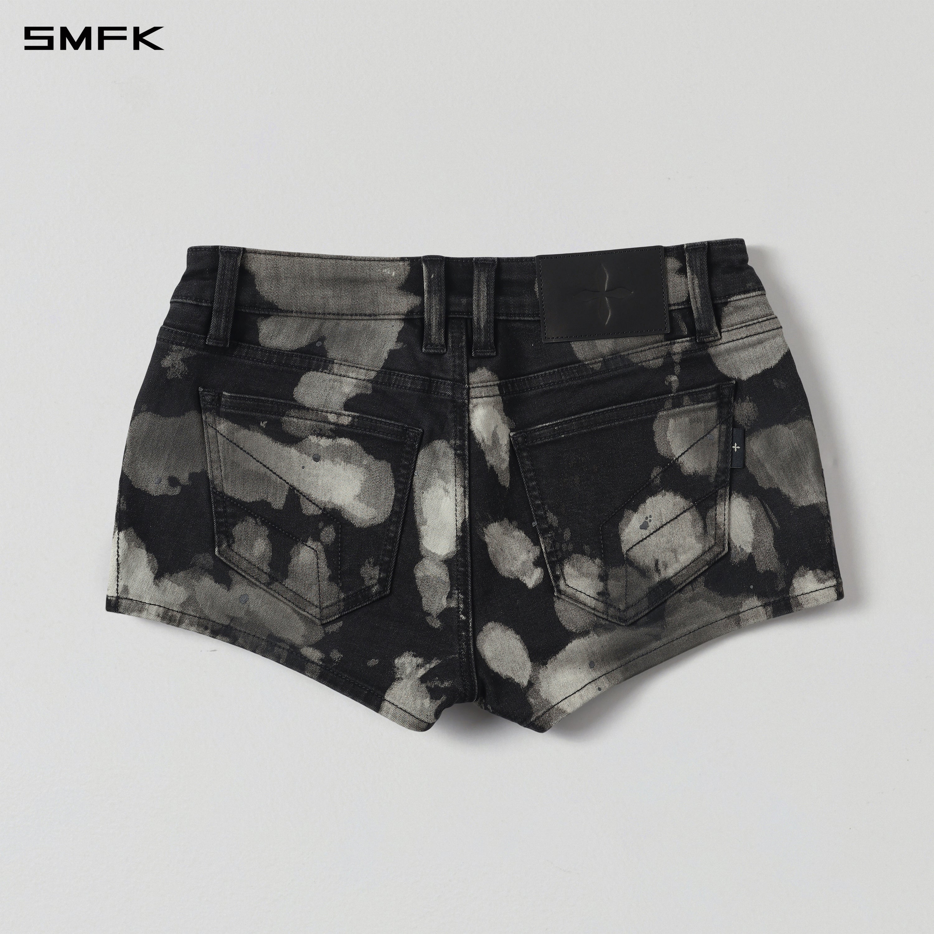 WILD MIRAGE HANDCRAFT SKINNY DENIM SHORTS/E-COTTON+HANDPAINTED ORIENTAL INK