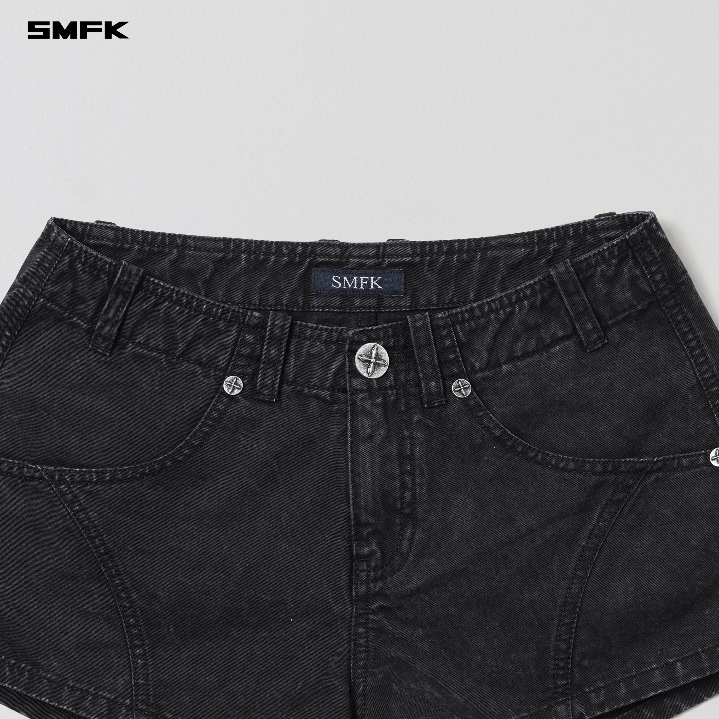 VANISH CARGO SHORTS/GARMENT DYE VANISH BLACK