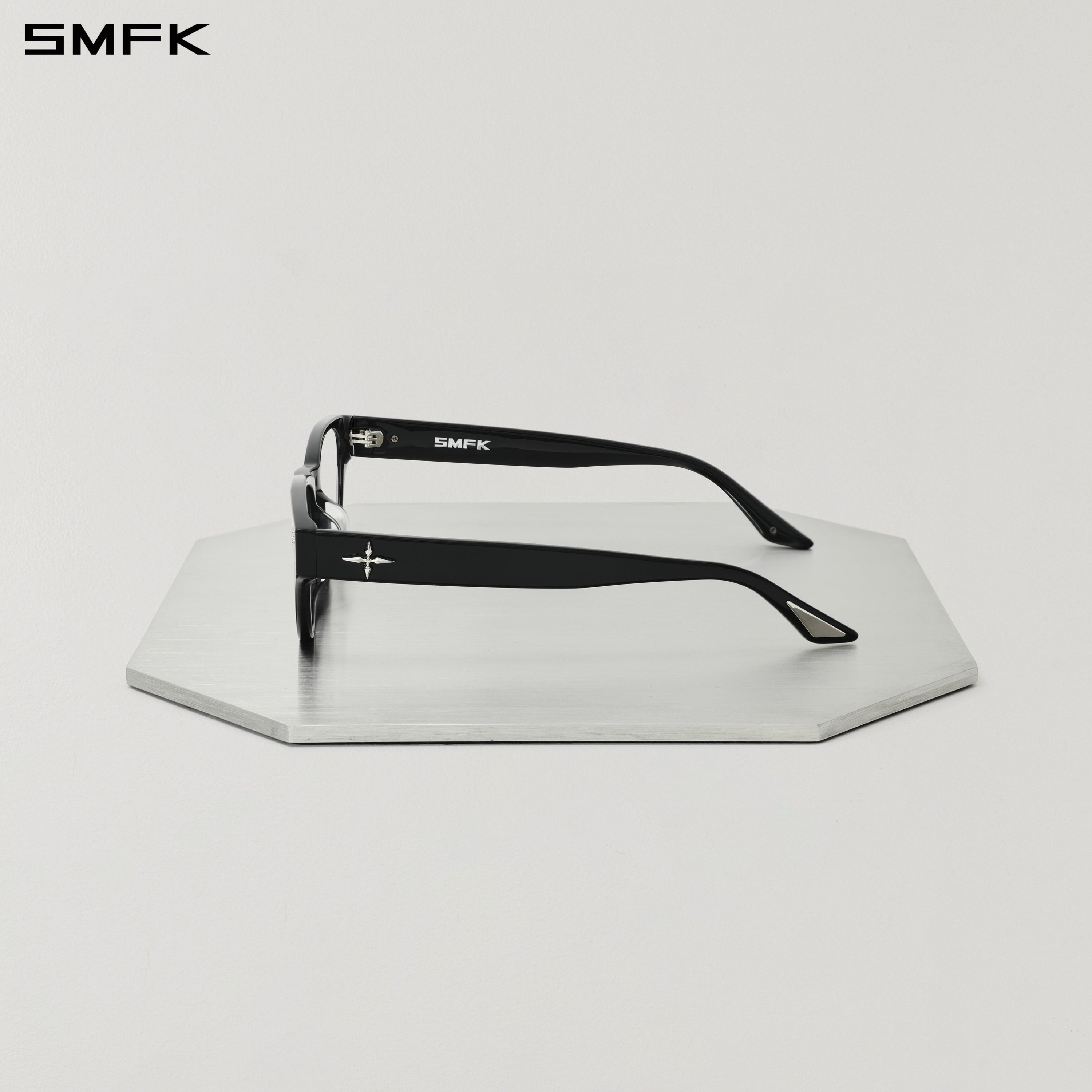 FUTURE GEOMETRIC OPTICAL GLASSES WILD BLACK