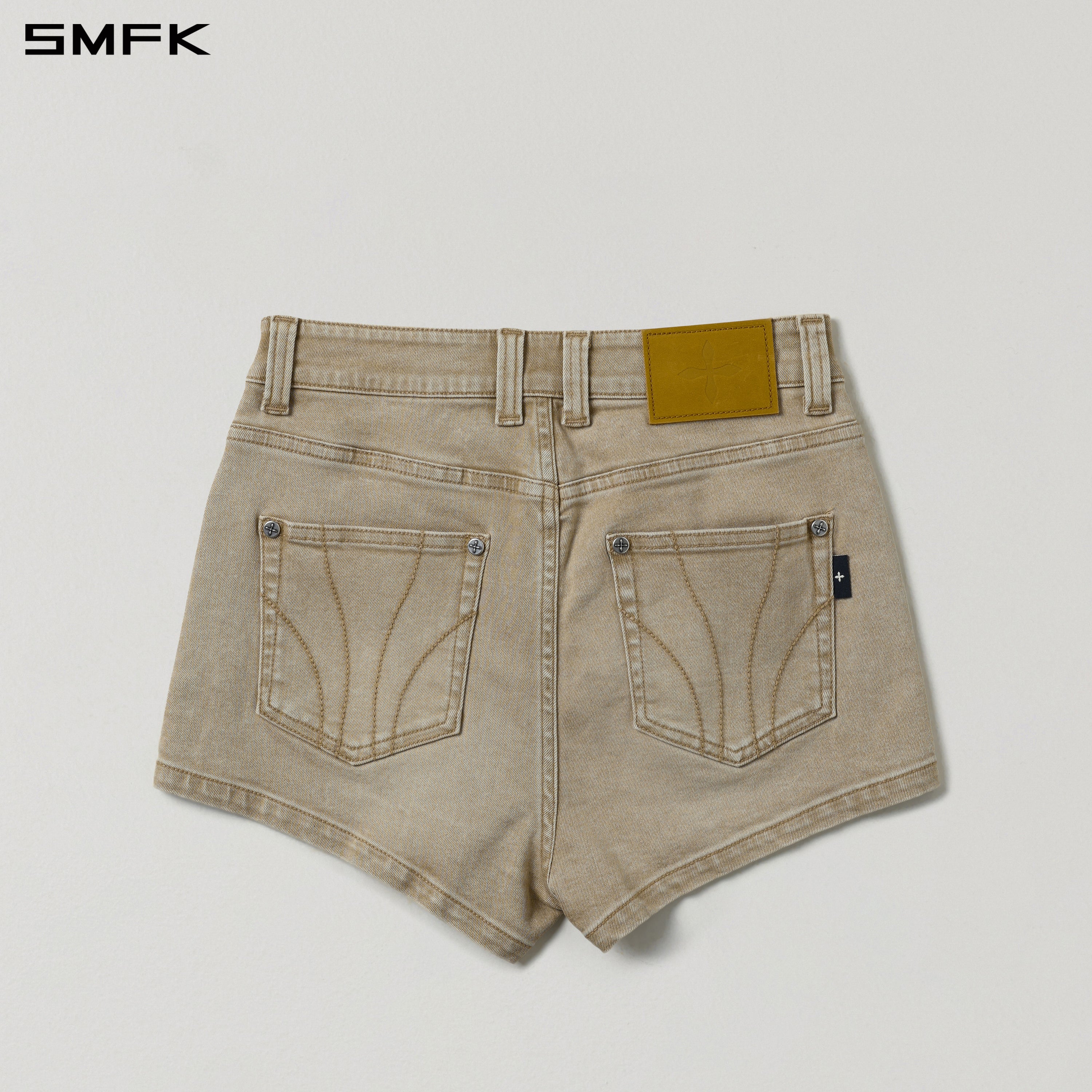 COMPASS DANCER DENIM FLAT SHORTS FRESH SKIN