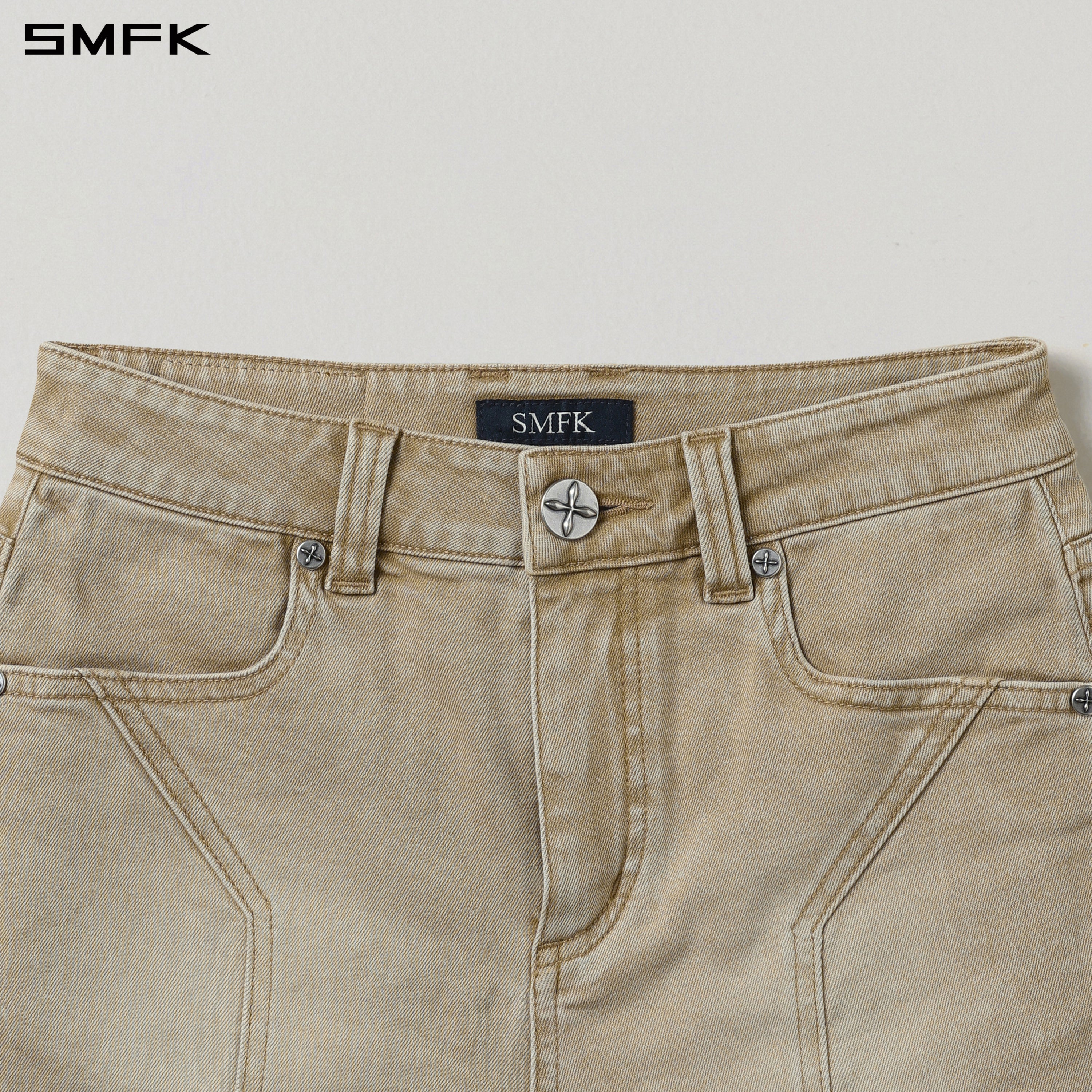COMPASS DANCER DENIM FLAT SHORTS FRESH SKIN