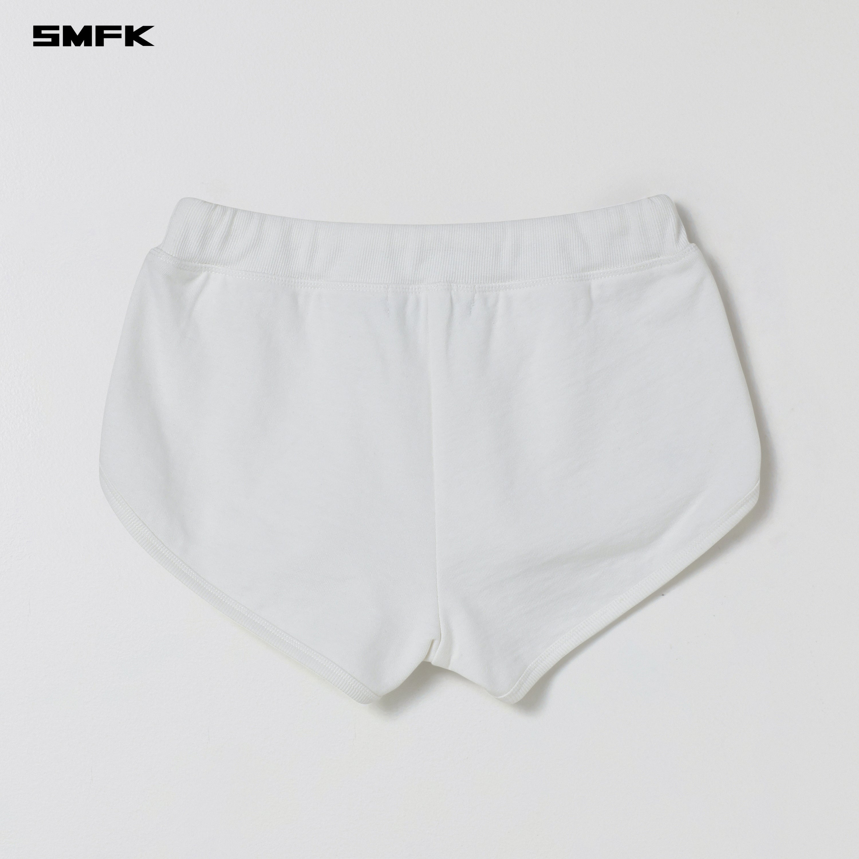 PERMANENT SLIM SUPER SHORTS/COTTON WOOL CLOUD WHITE