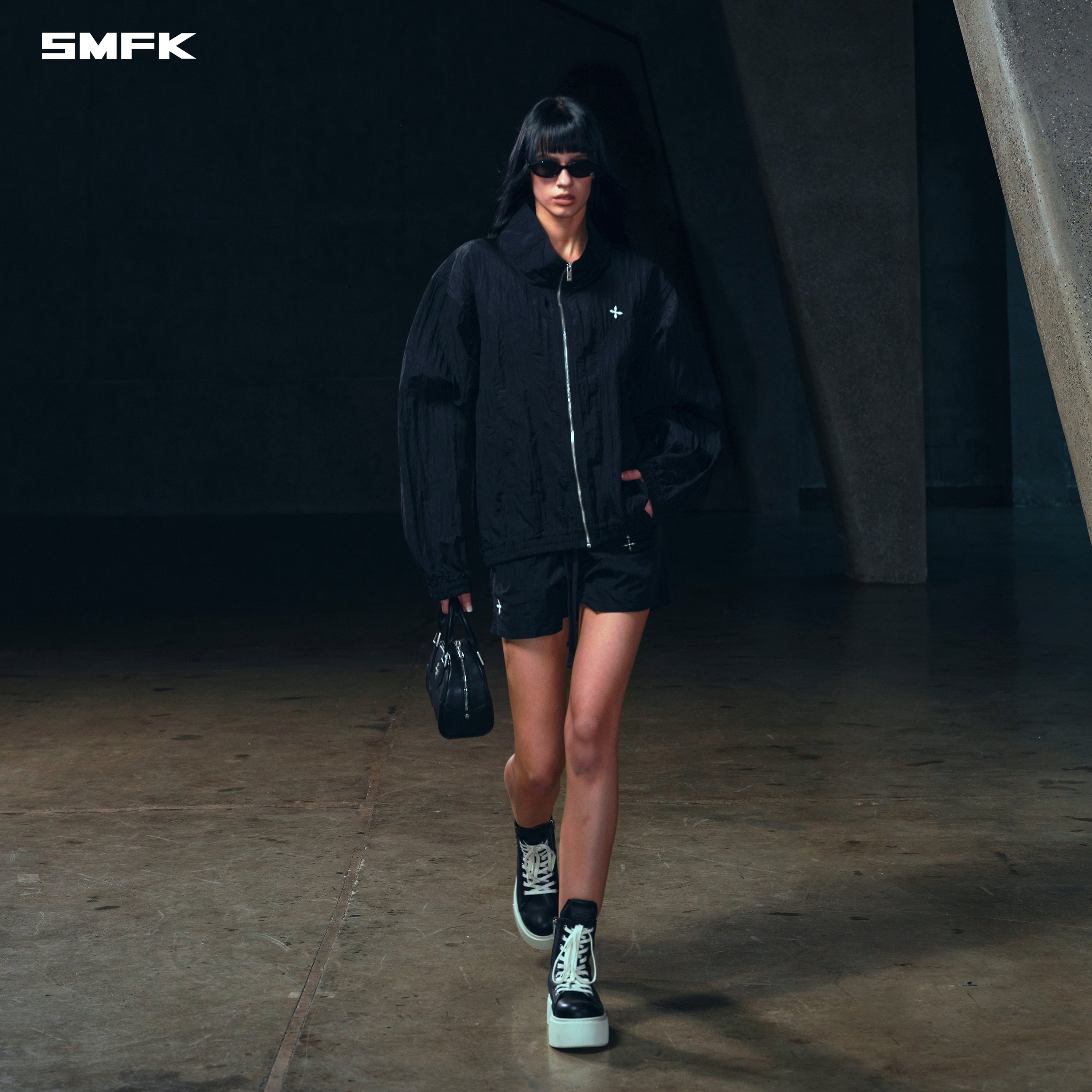 MIRAGE SPORTS SHORTS/NYLON WP WILD BLACK