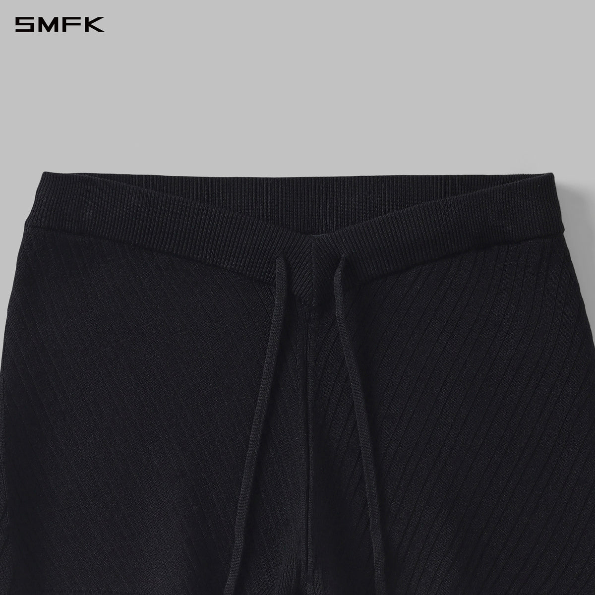 MYTH AEOLUS EVENING V-NECK KNIT SHORTS/LENZING TENCEL+SILK+COTTON WILD BLACK