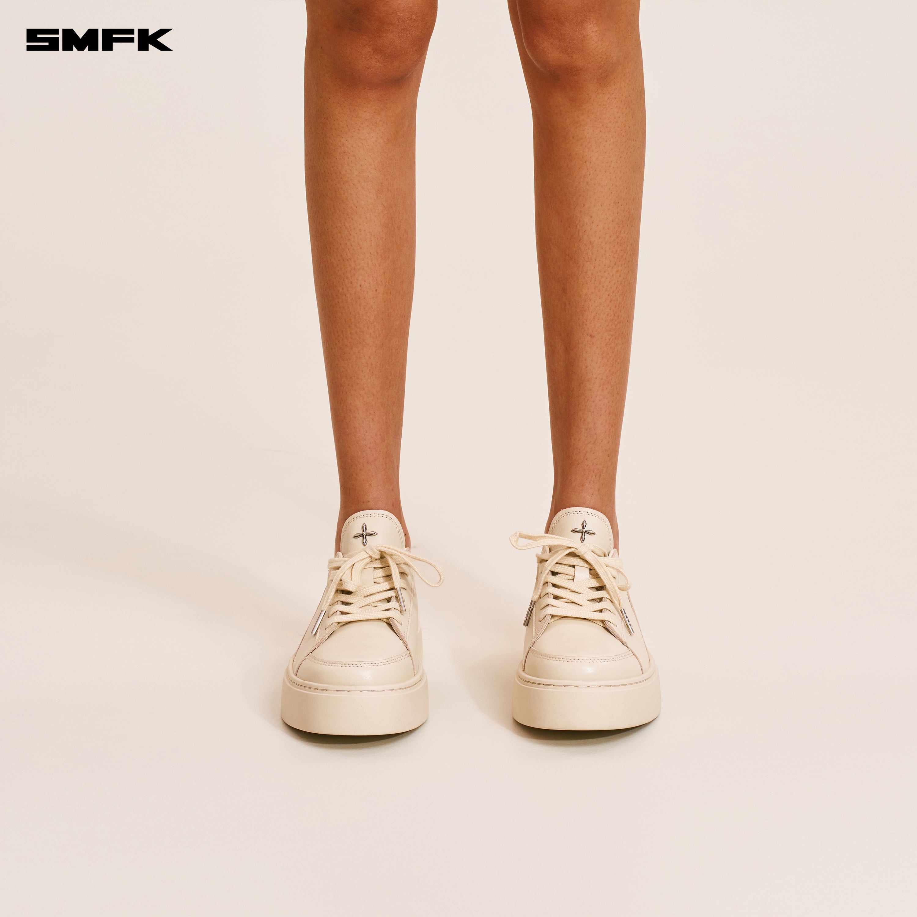 オリジンレザー ロートップスニーカー スノーマウンテン ホワイト