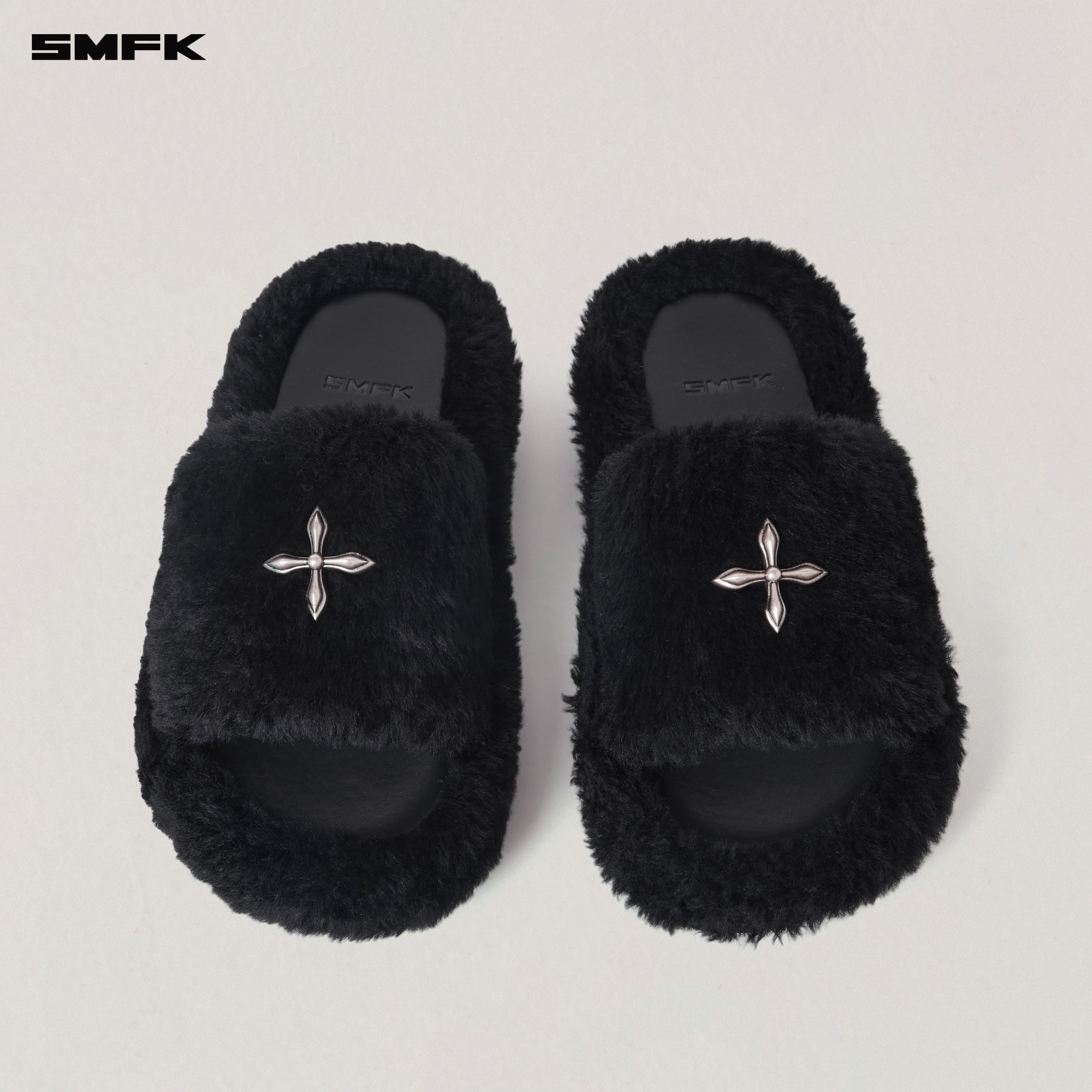 COMPASS MODE UNITY SHEARLING SLIPPER WILD BLACK
