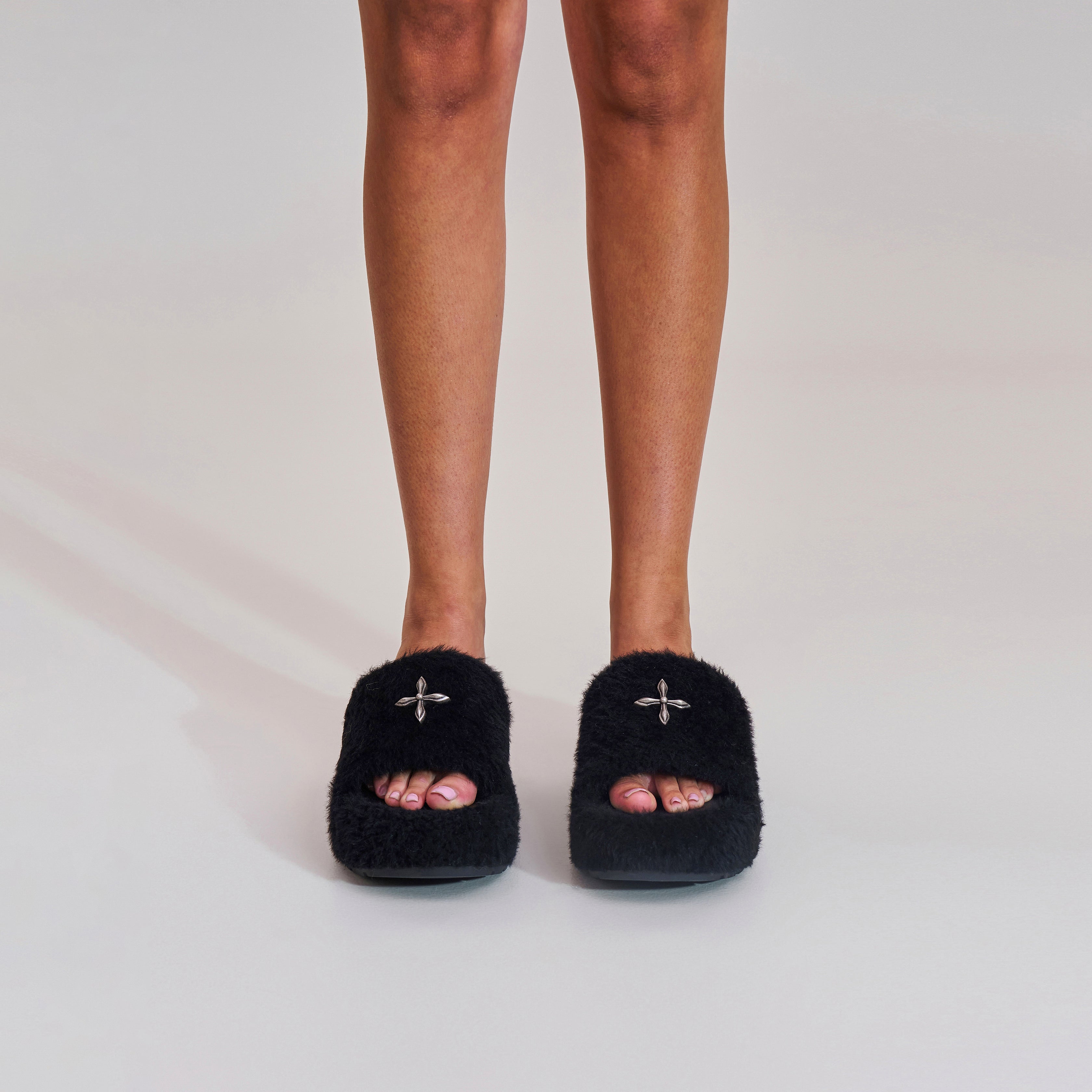 (mm）SMFK サンダル Compass Wave Platform Bumper Sandal In Black – SMFK Official