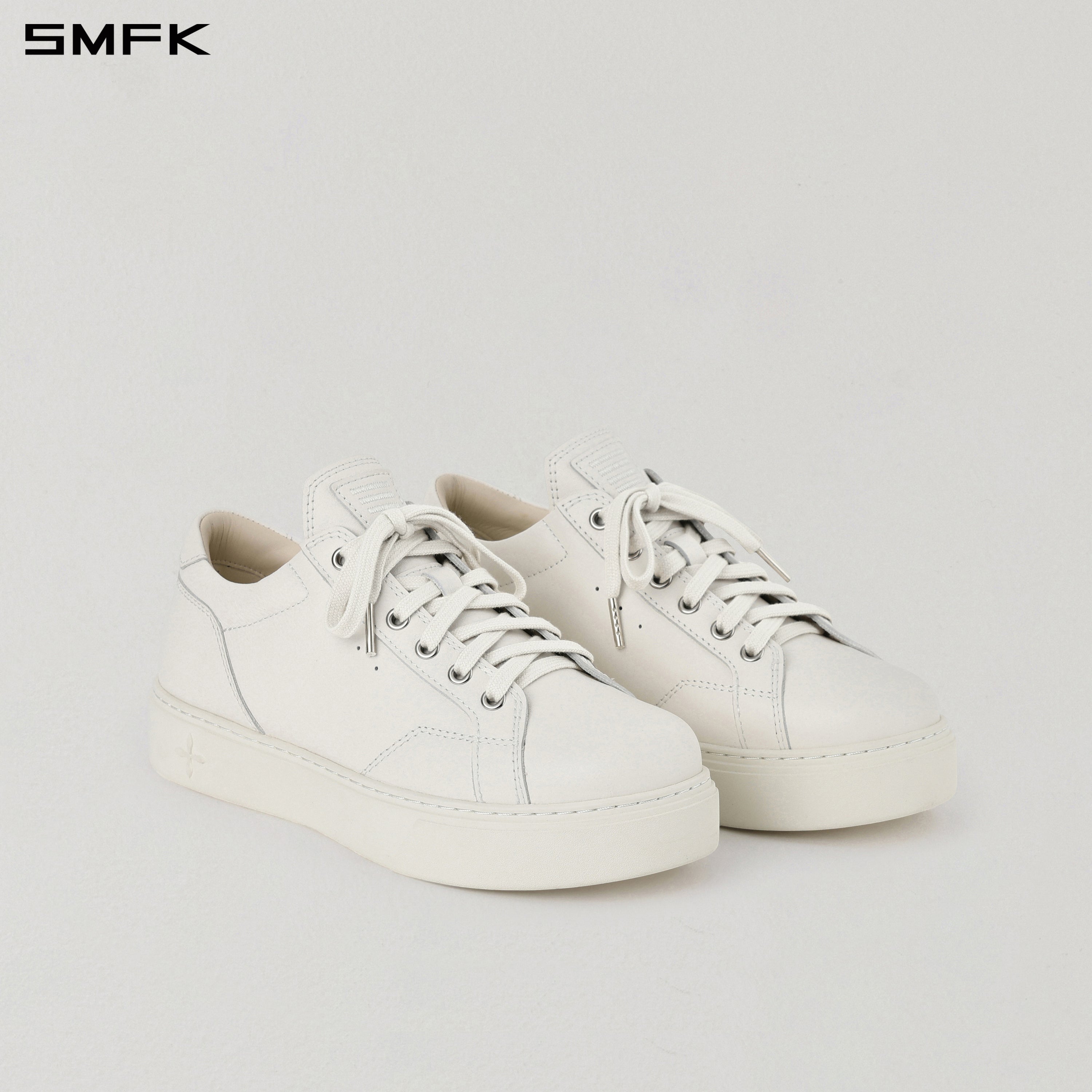 CORE-F CLASSIC LEATHER SPORTS SHOES/FLAT CLOUD WHITE