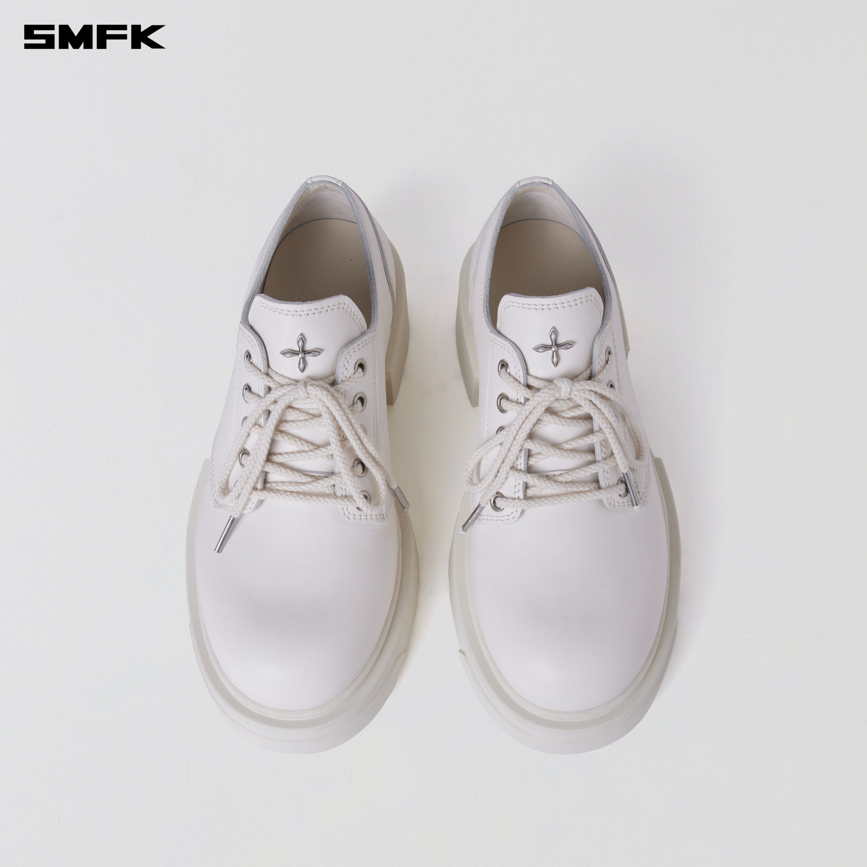 COMPASS MODE DERBY/LEATHER CLOUD WHITE