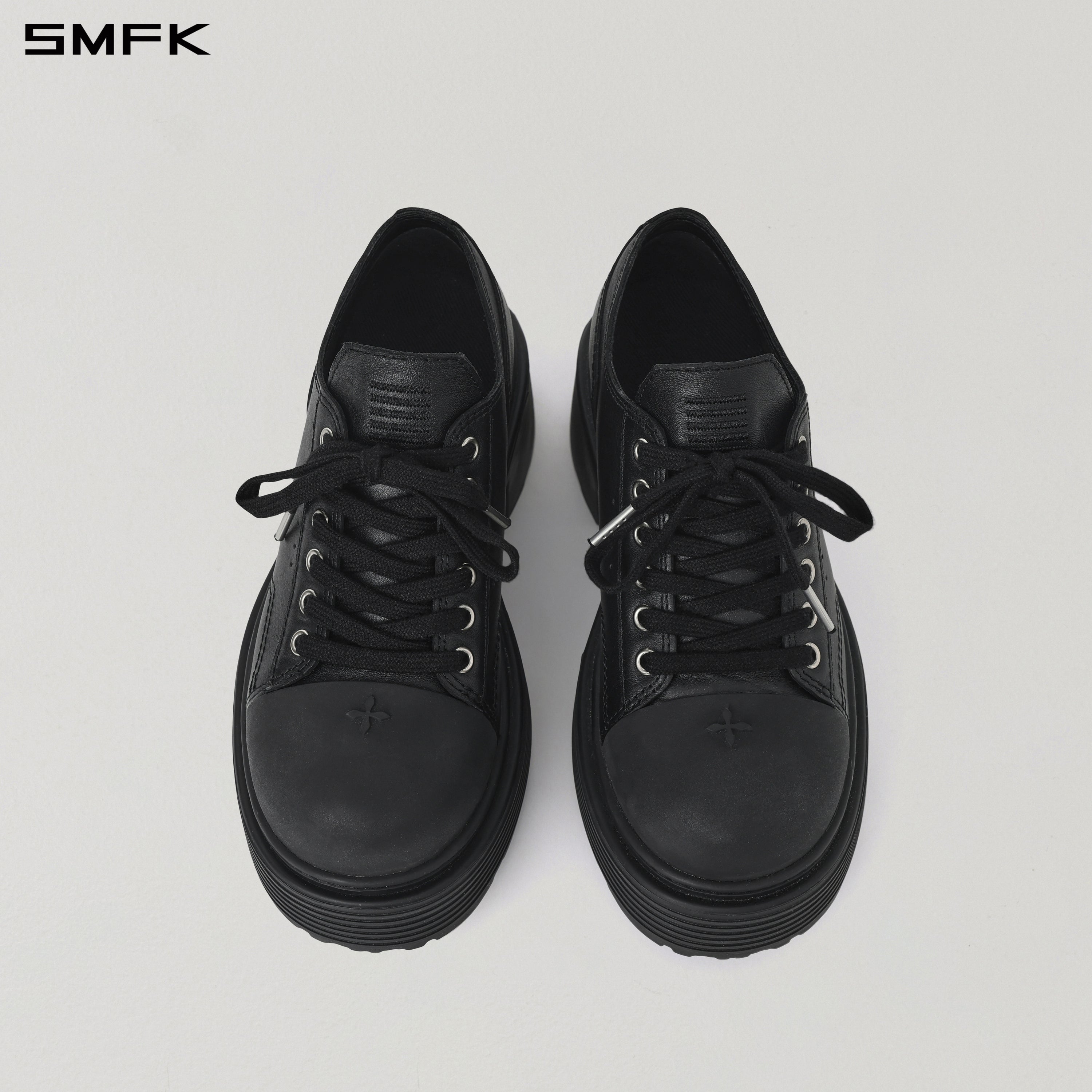 CORE LEATHER SNEAKER/THICK WILD BLACK
