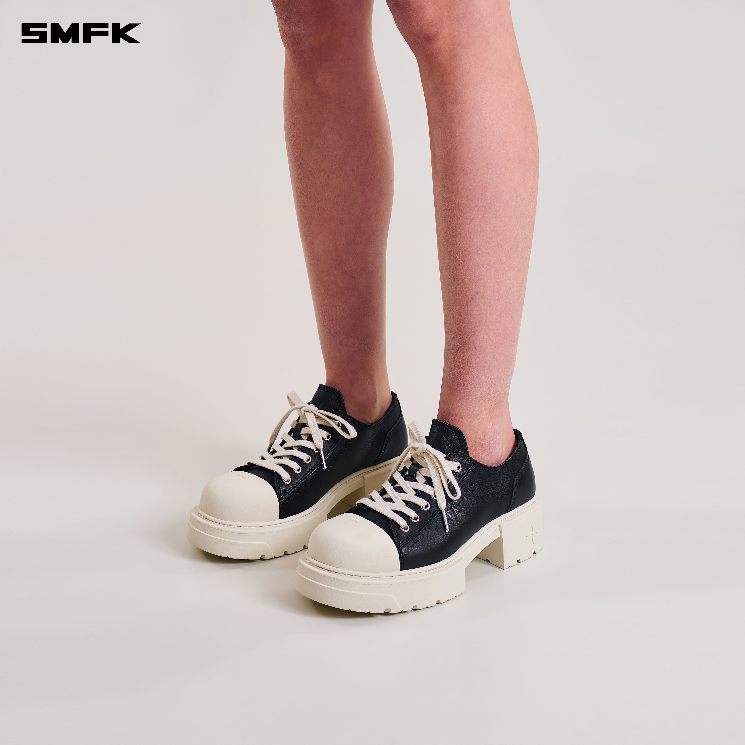 COMPASS MODE MIX THICK SNEAKER/LEATHER BLACK WHITE
