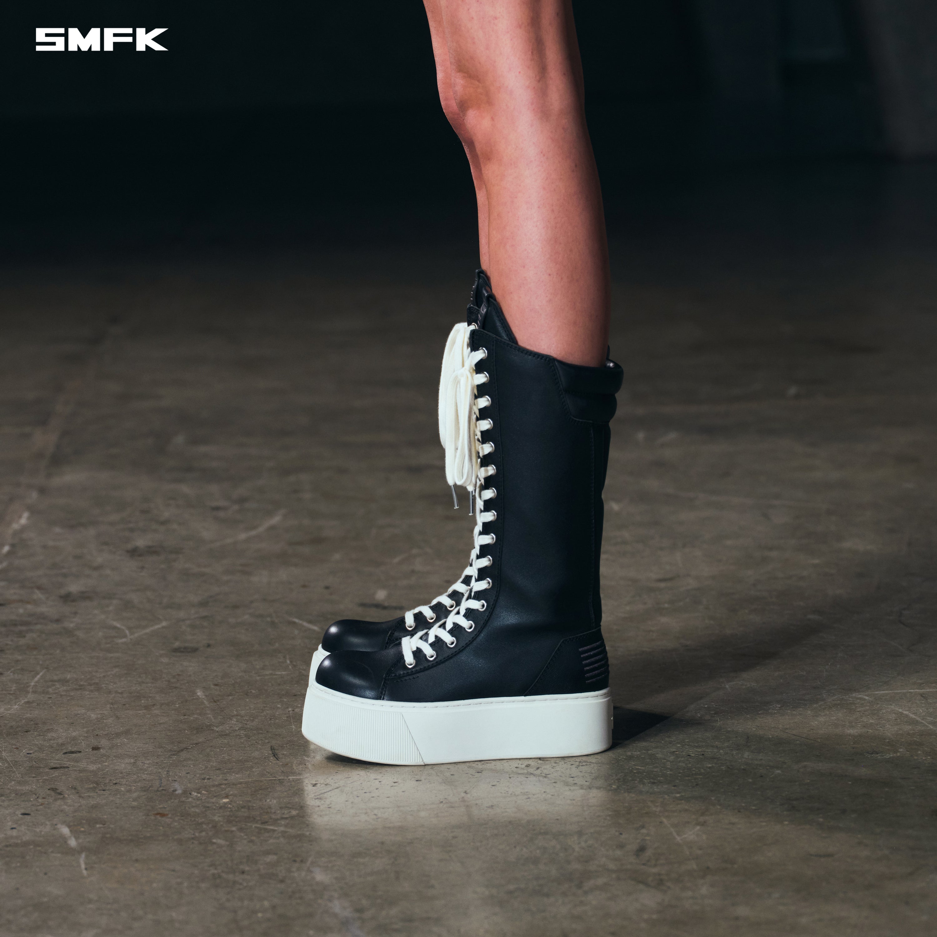 RUSH BOXING HIGH BOOTS BLACK WHITE